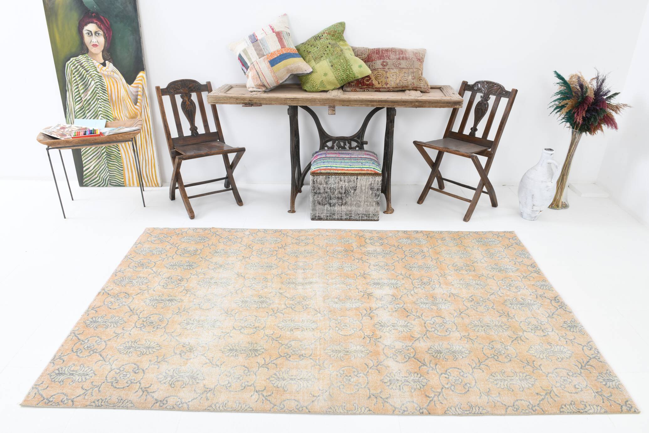 5x8 Shades Of Pale Orange Classic Turkish Vintage Rug, 140x238Cm SK 2296