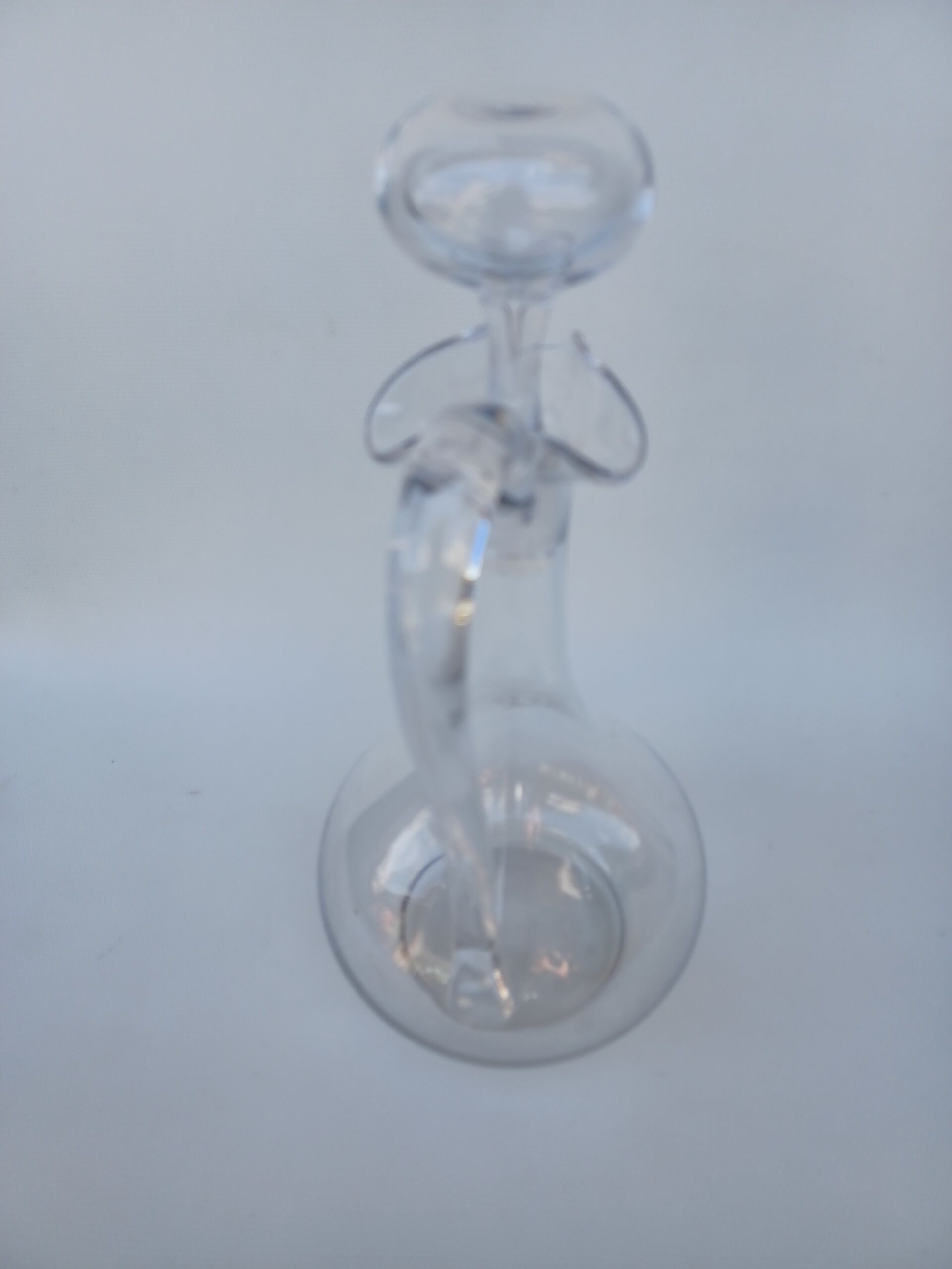 Baccarat crystal ewer, Balloon shape, circa 1910