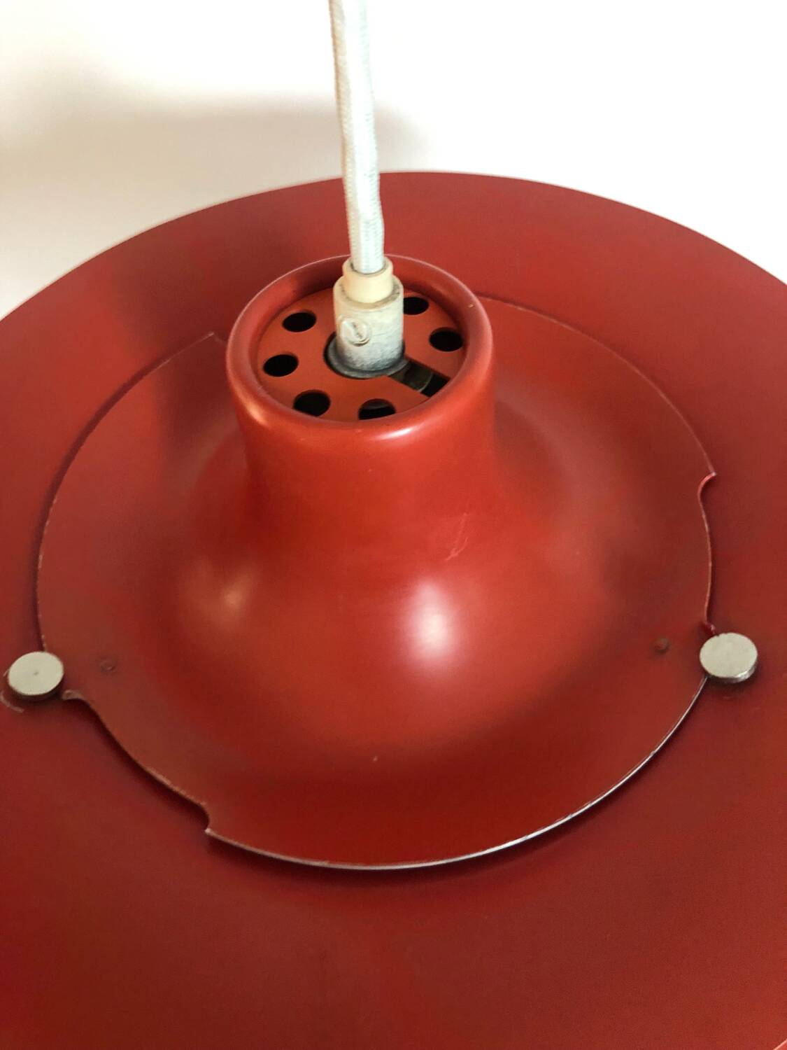 Danish vintage PH5 pendant light (Poul Hennigsen for Louis Poulsen)