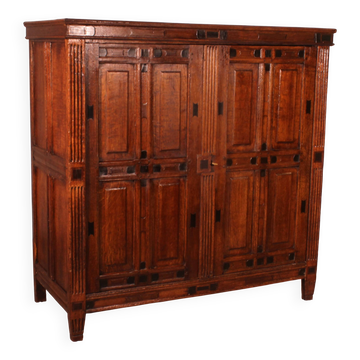 17th Century Oak and Ebony Two-Door Buffet - Netherlands