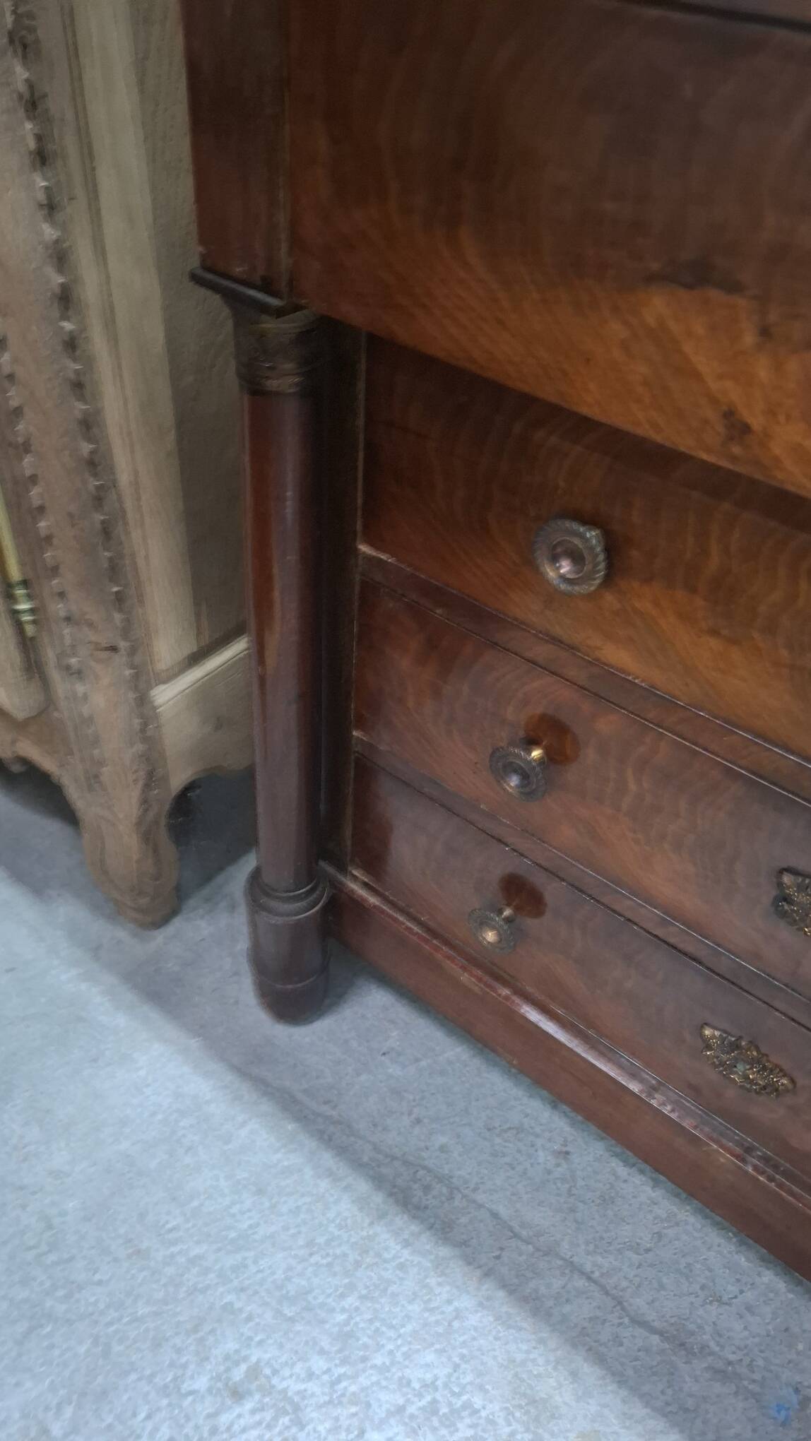Empire mahogany chest of drawers