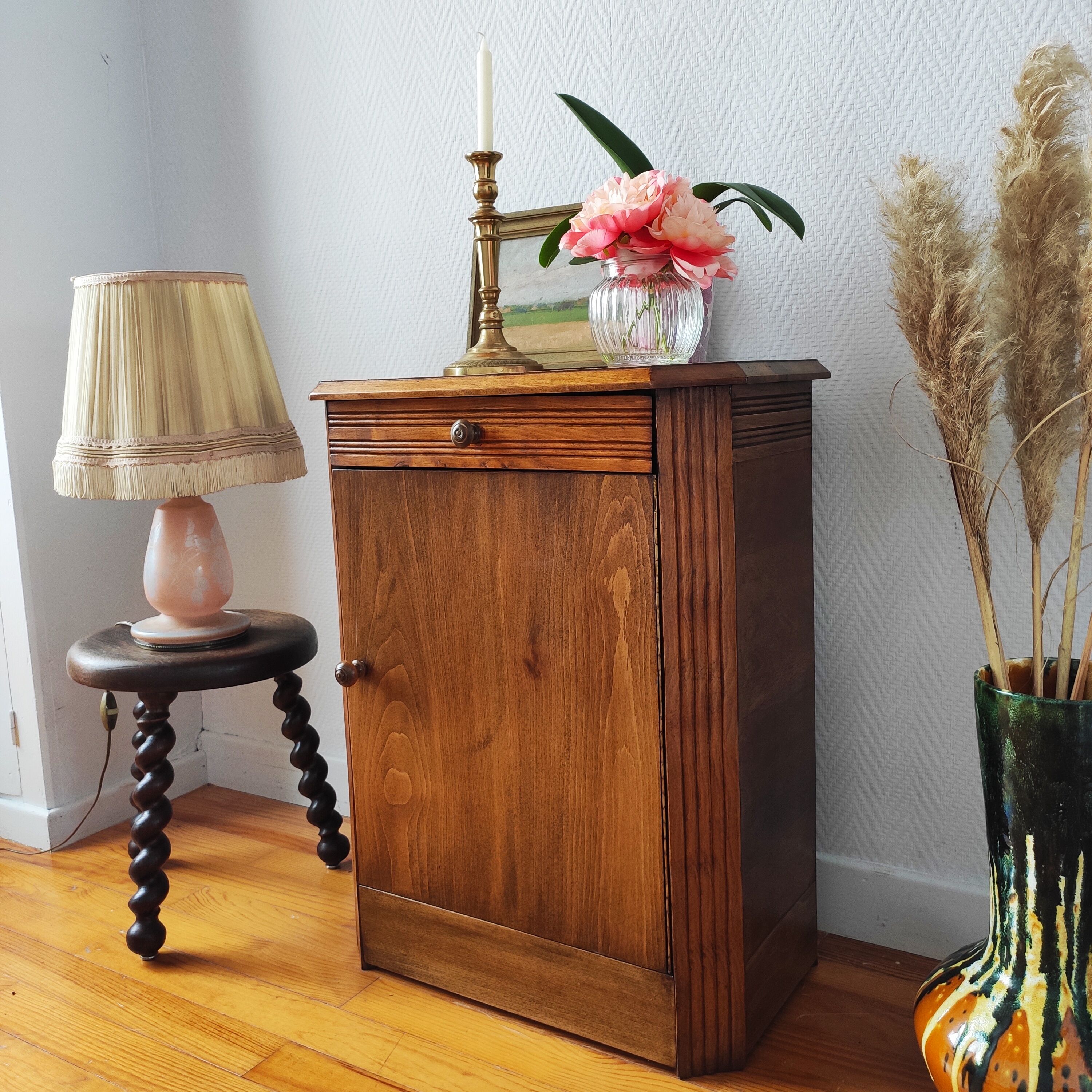 Art Deco style jam maker