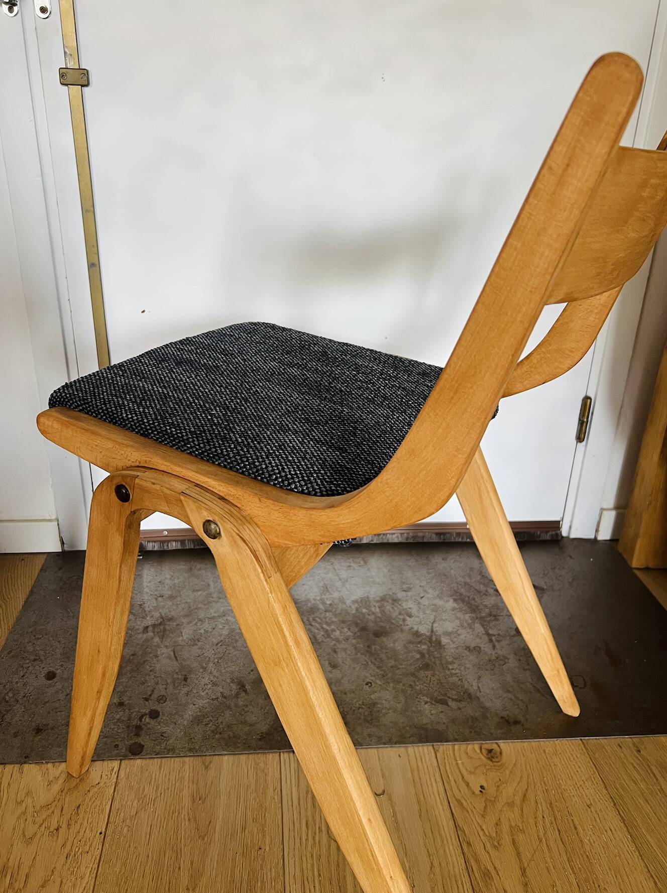 (Lot) 3 Compass Leg Chairs 1960s Scandinavian