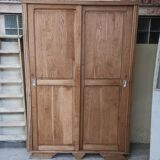 Armoire