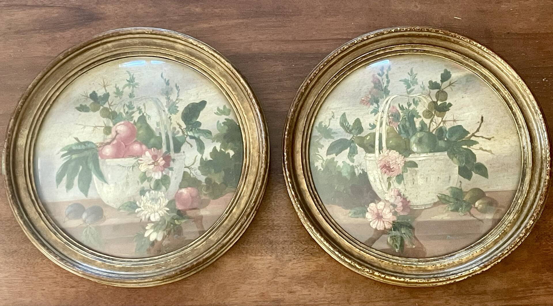 Paire de tableaux, natures mortes fruits et fleurs