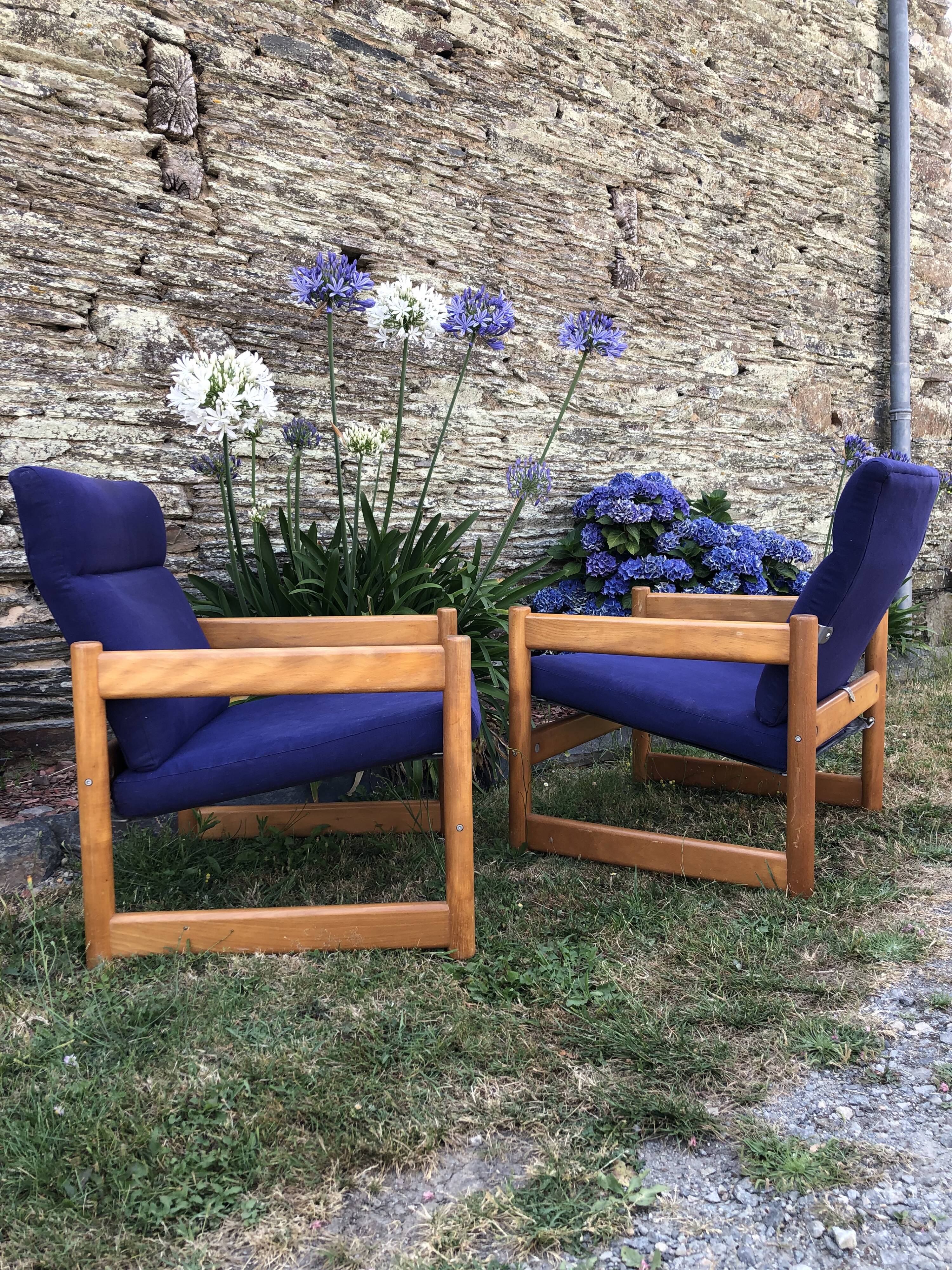 Duo de fauteuils vintage en hêtre lupton morton de john morton
