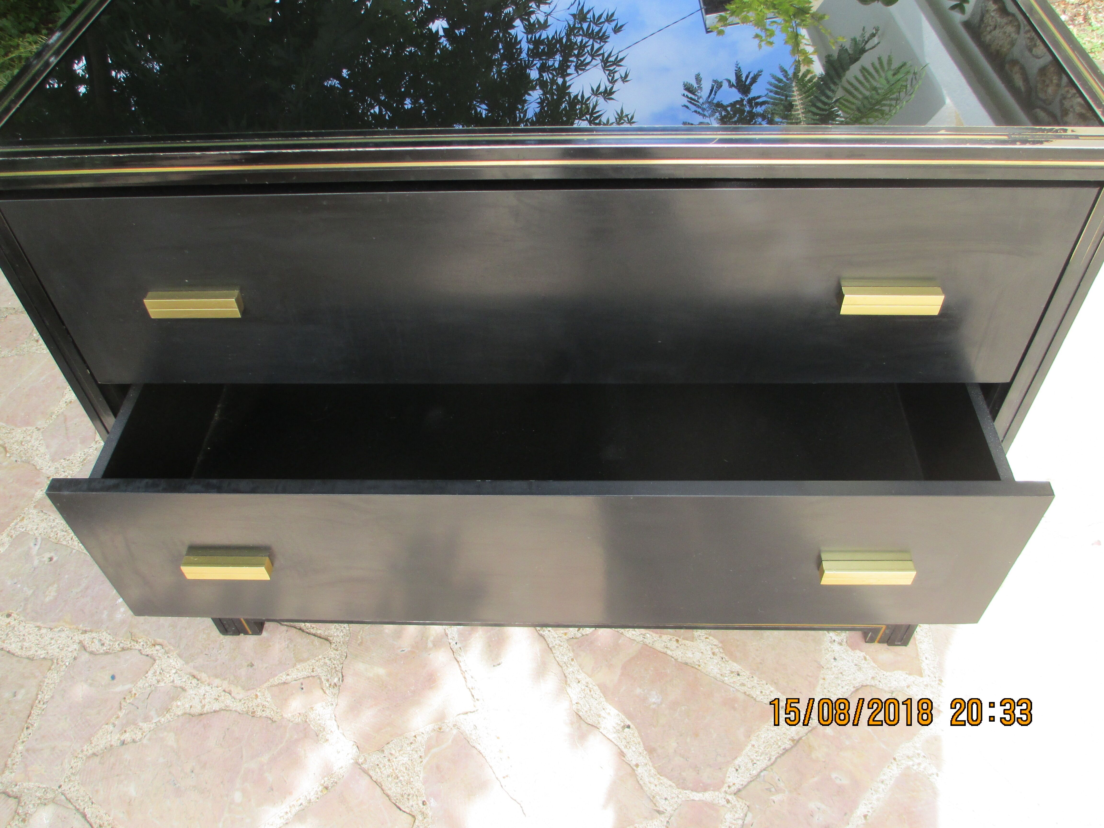 Dresser Design Pierre Vandel