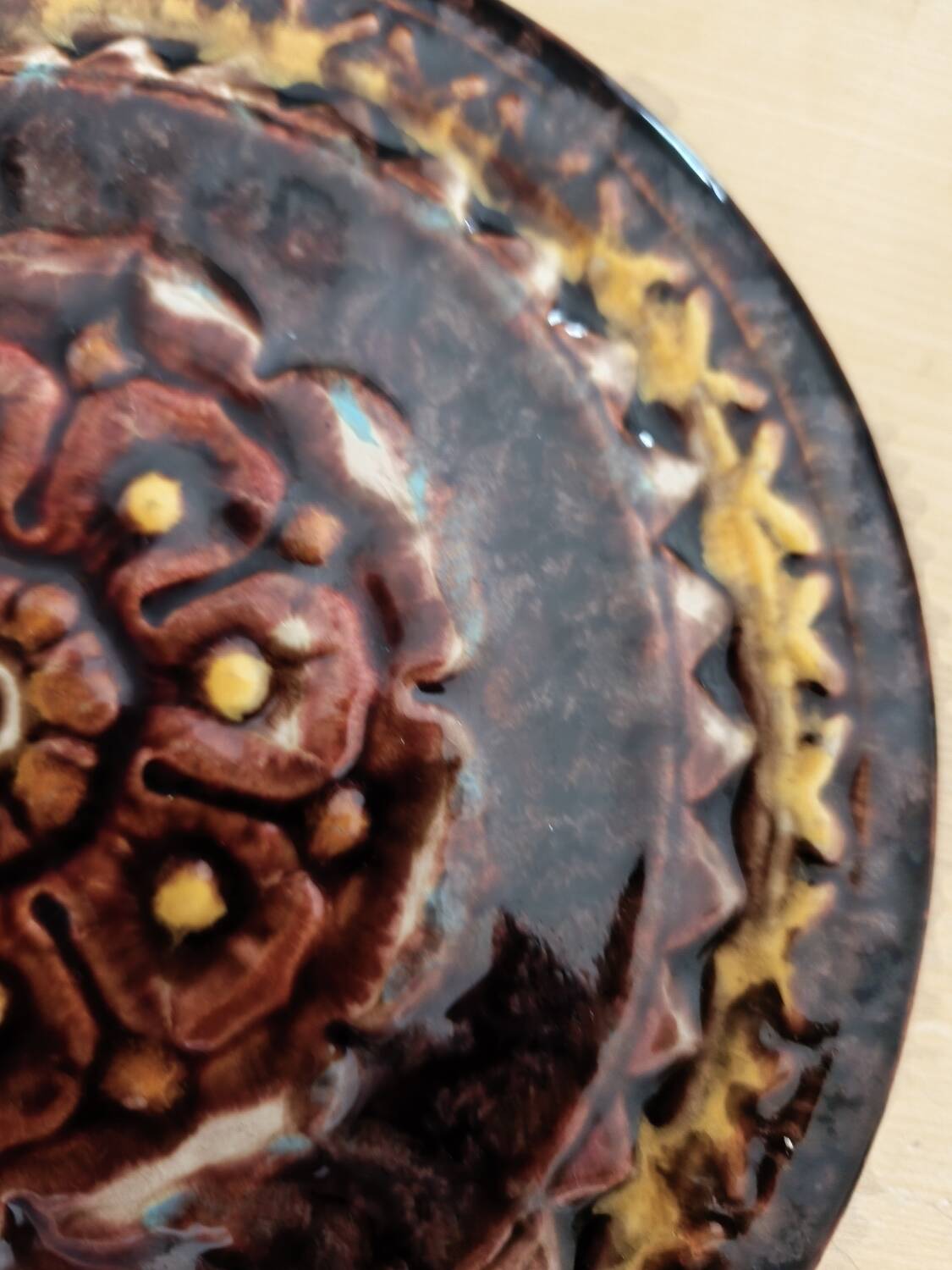 Assiette René Quillivic Henriot Quimper