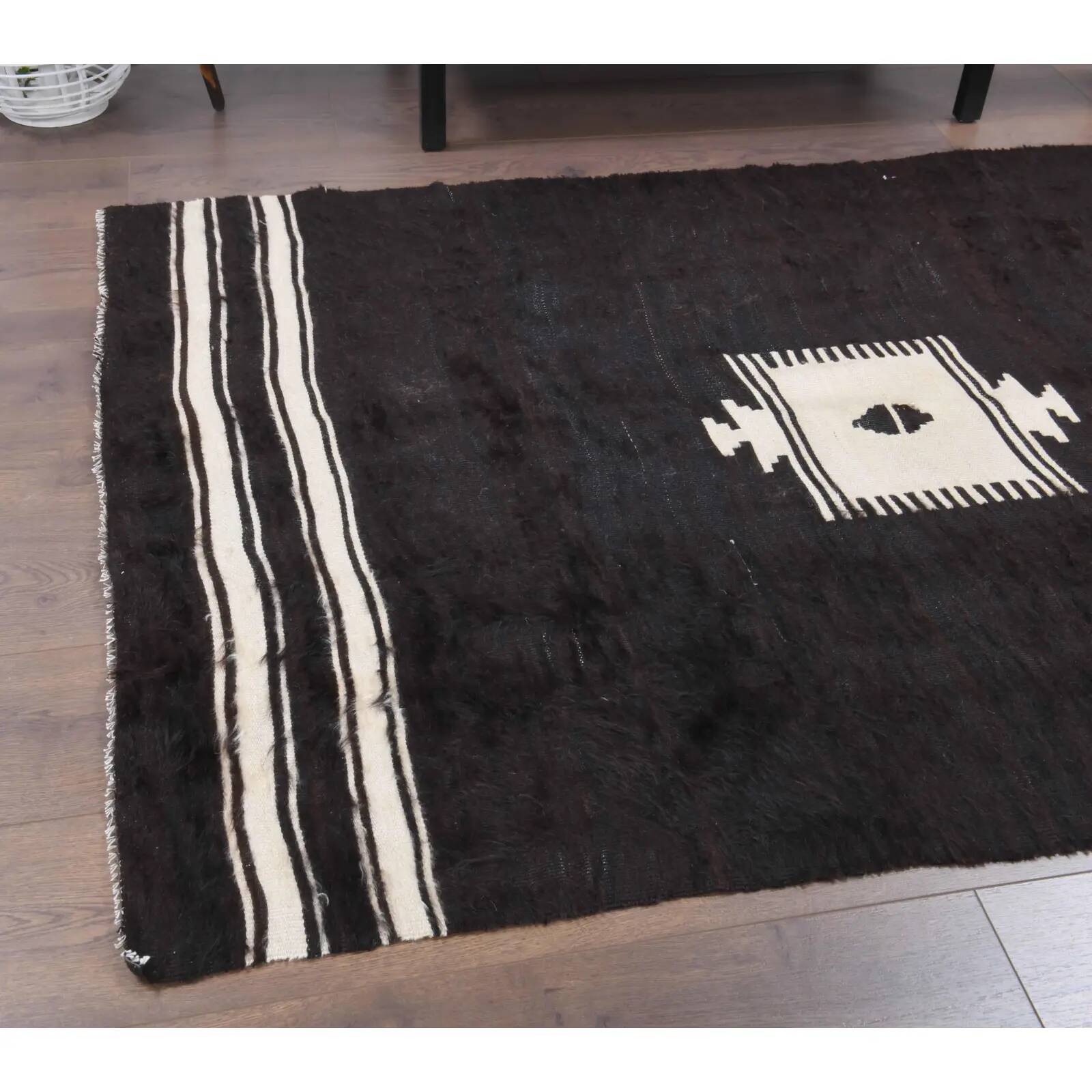 Vintage Turkish hand-knotted wool cotton brown kilim area rug 118x170