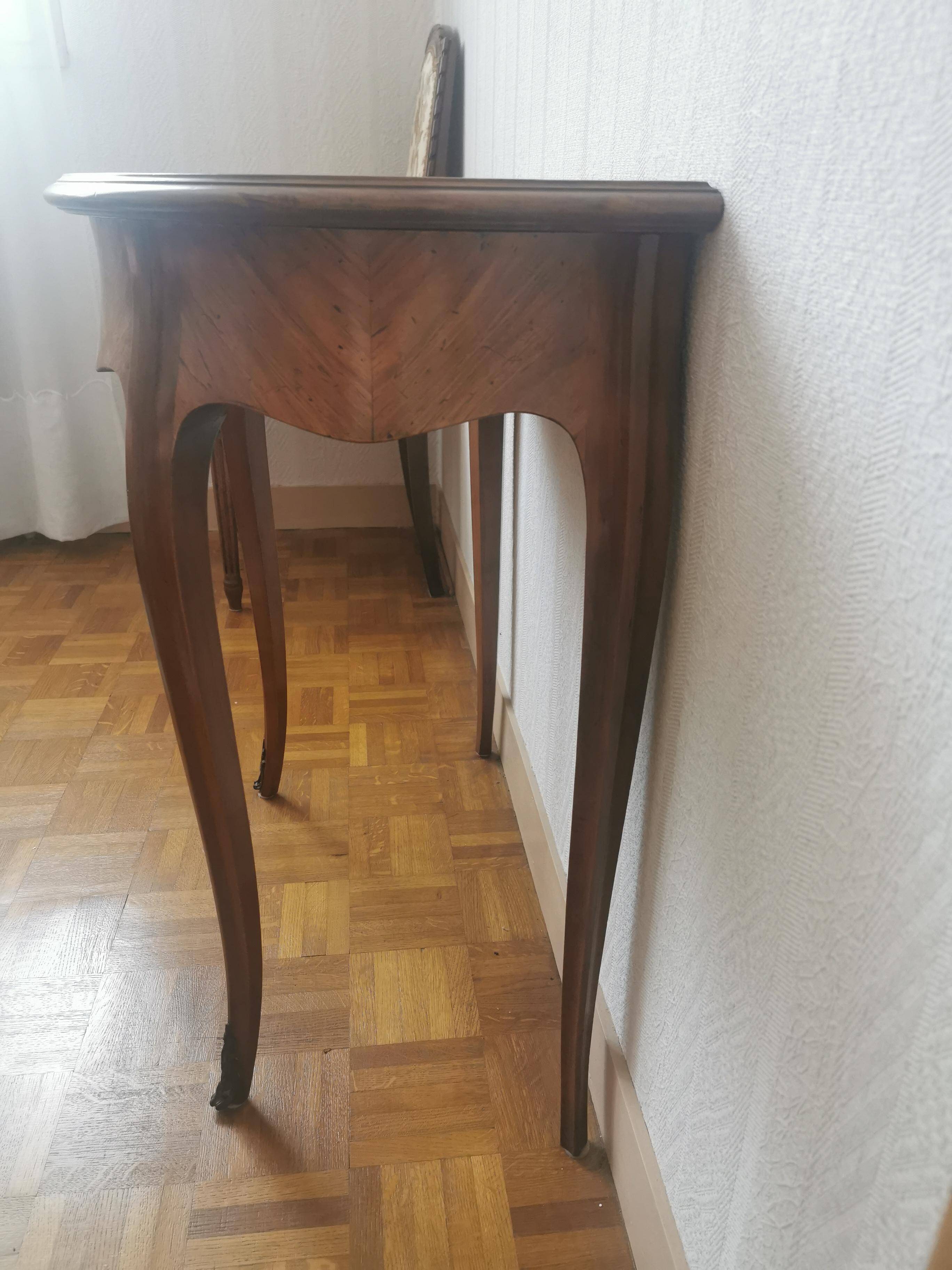 Coiffeuse marquetée Louis XV avec miroir