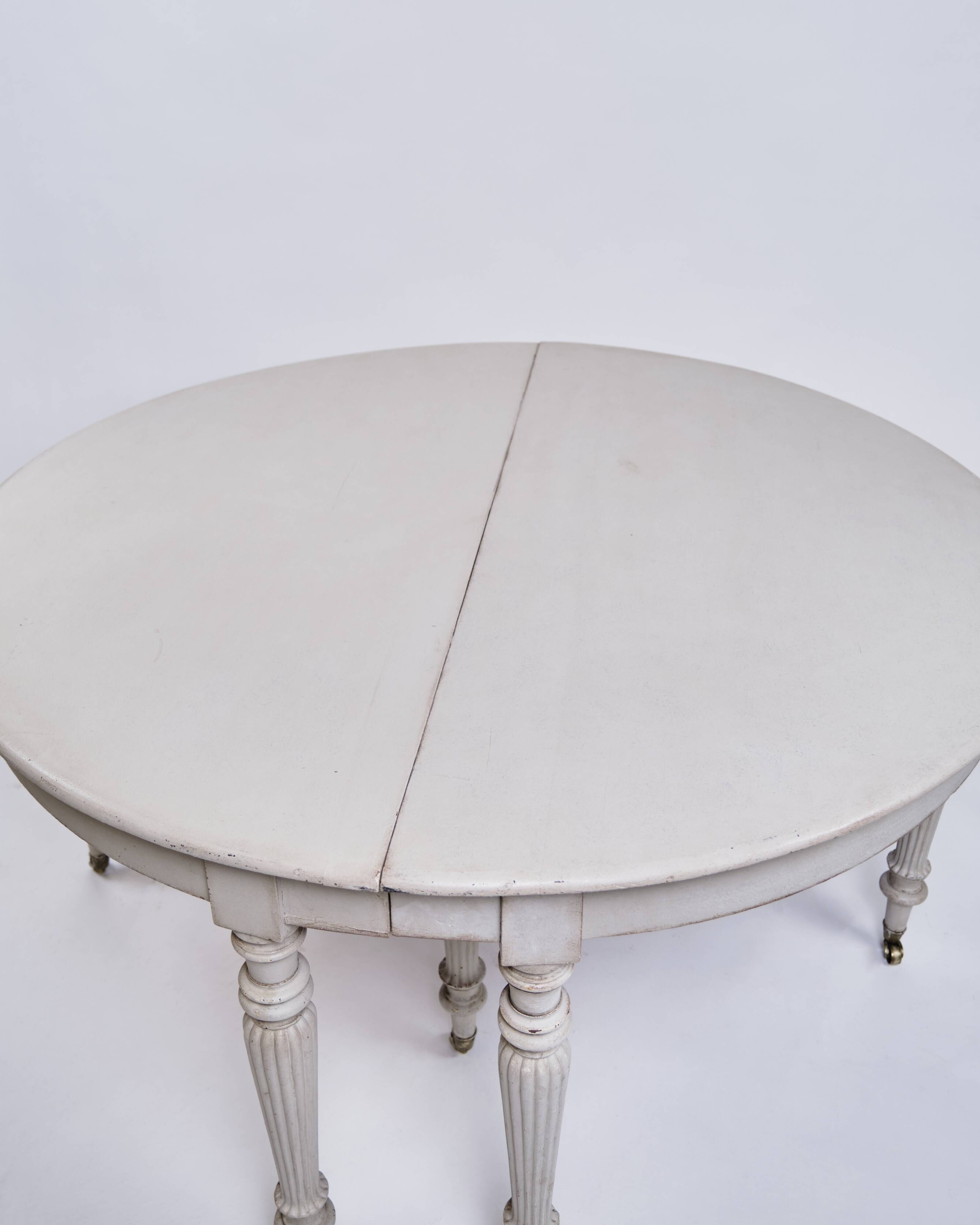Round Dining Table - Gustavian Style - Gray Painted - Round Legs - Brass Wh