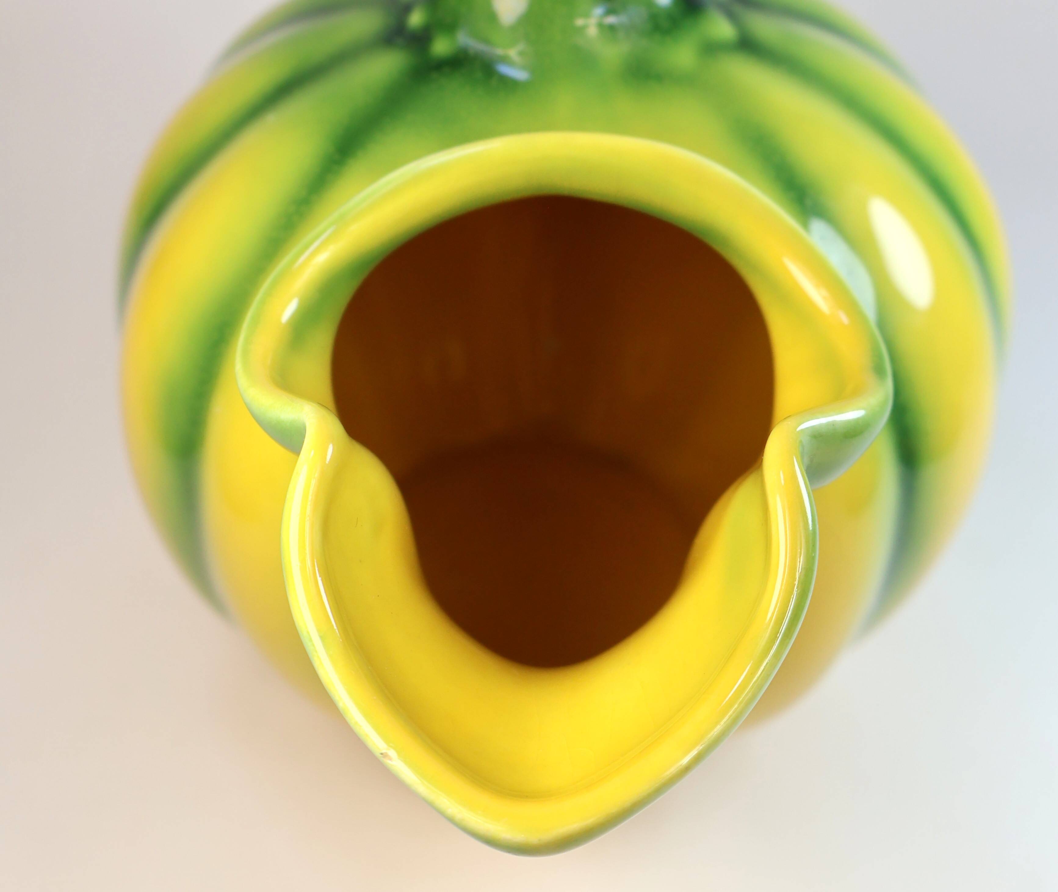 Pichet en forme de melon de la manufacture de Longchamp