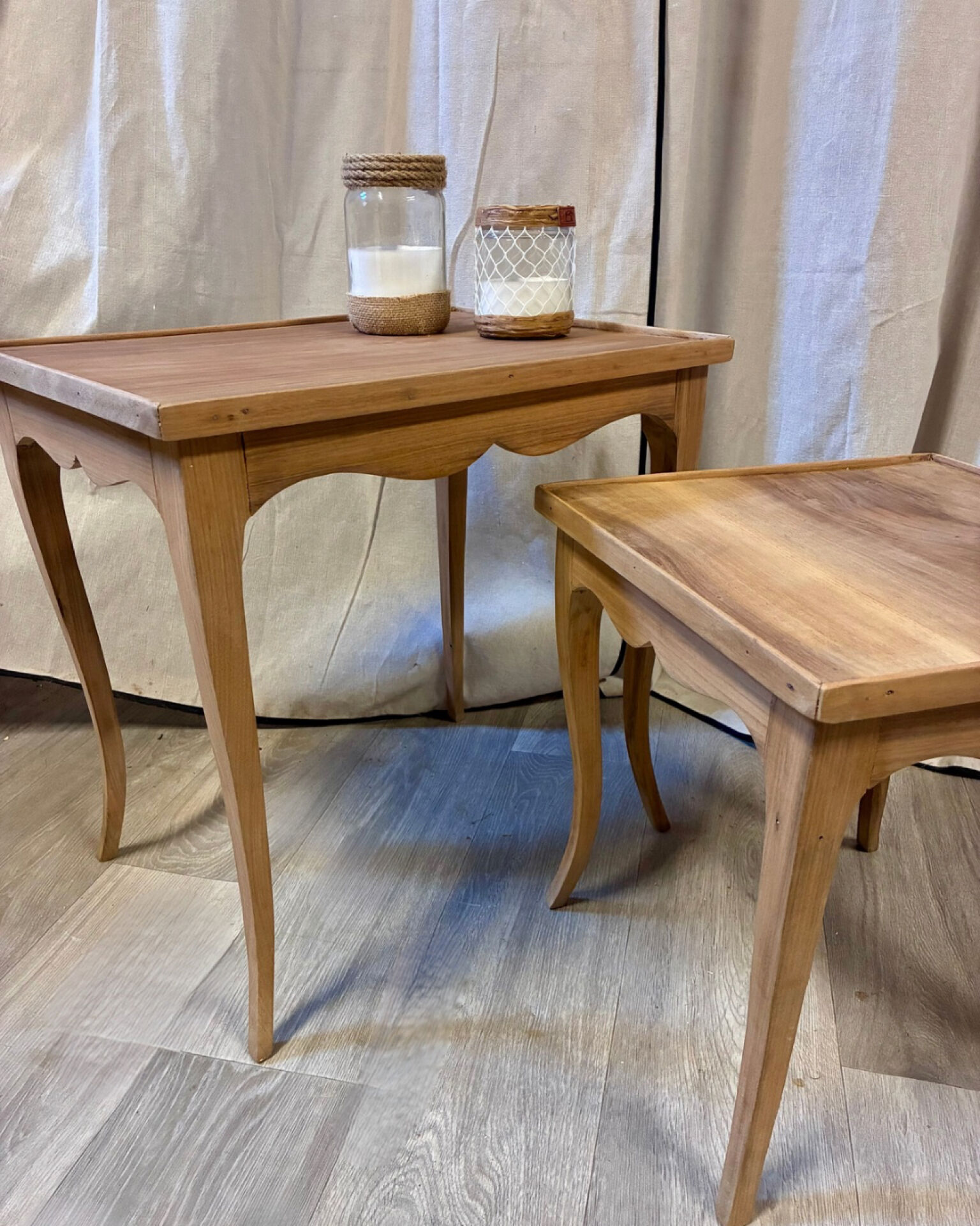 Tables gigognes