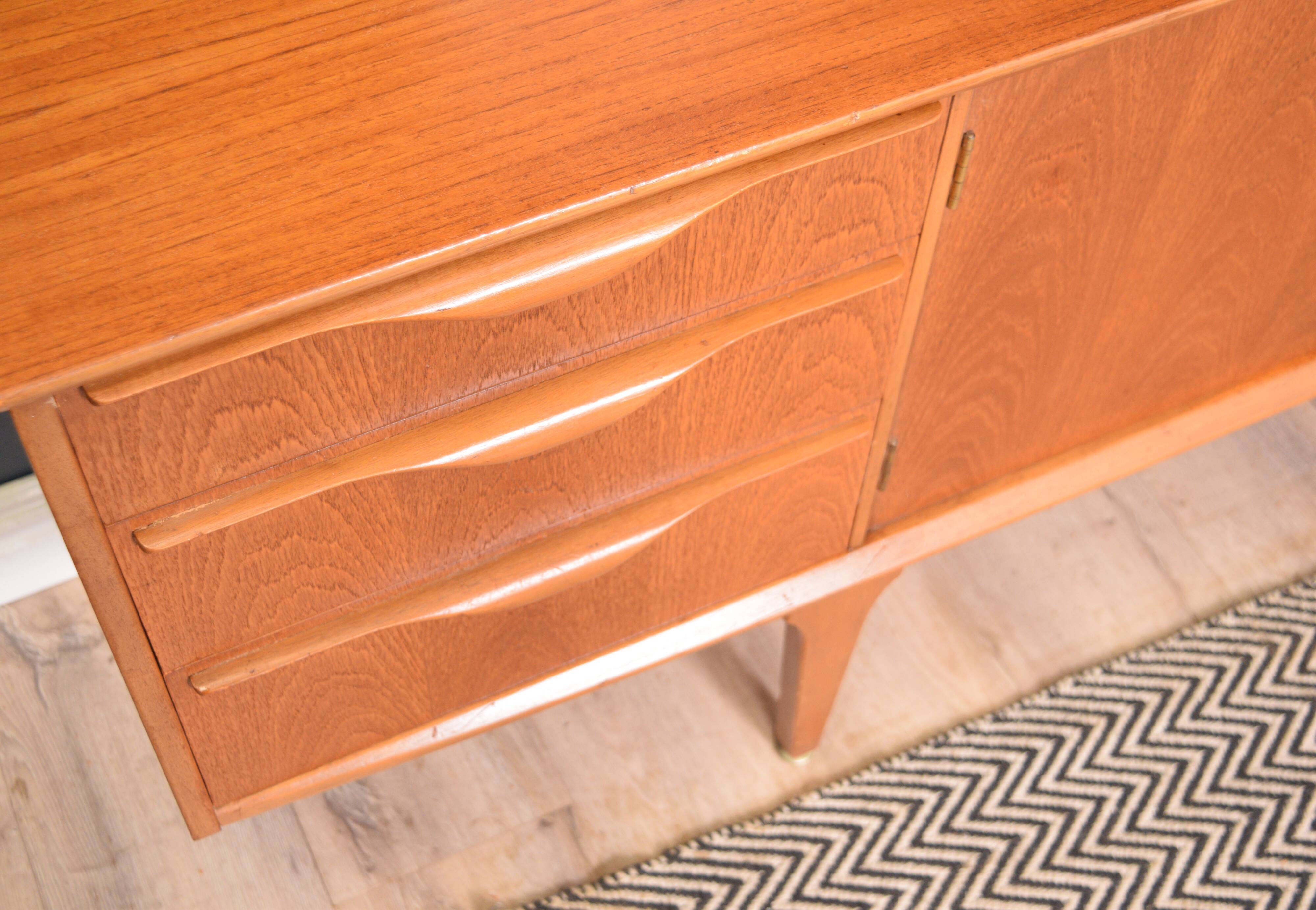 Teak Jentique retro sideboard 1960