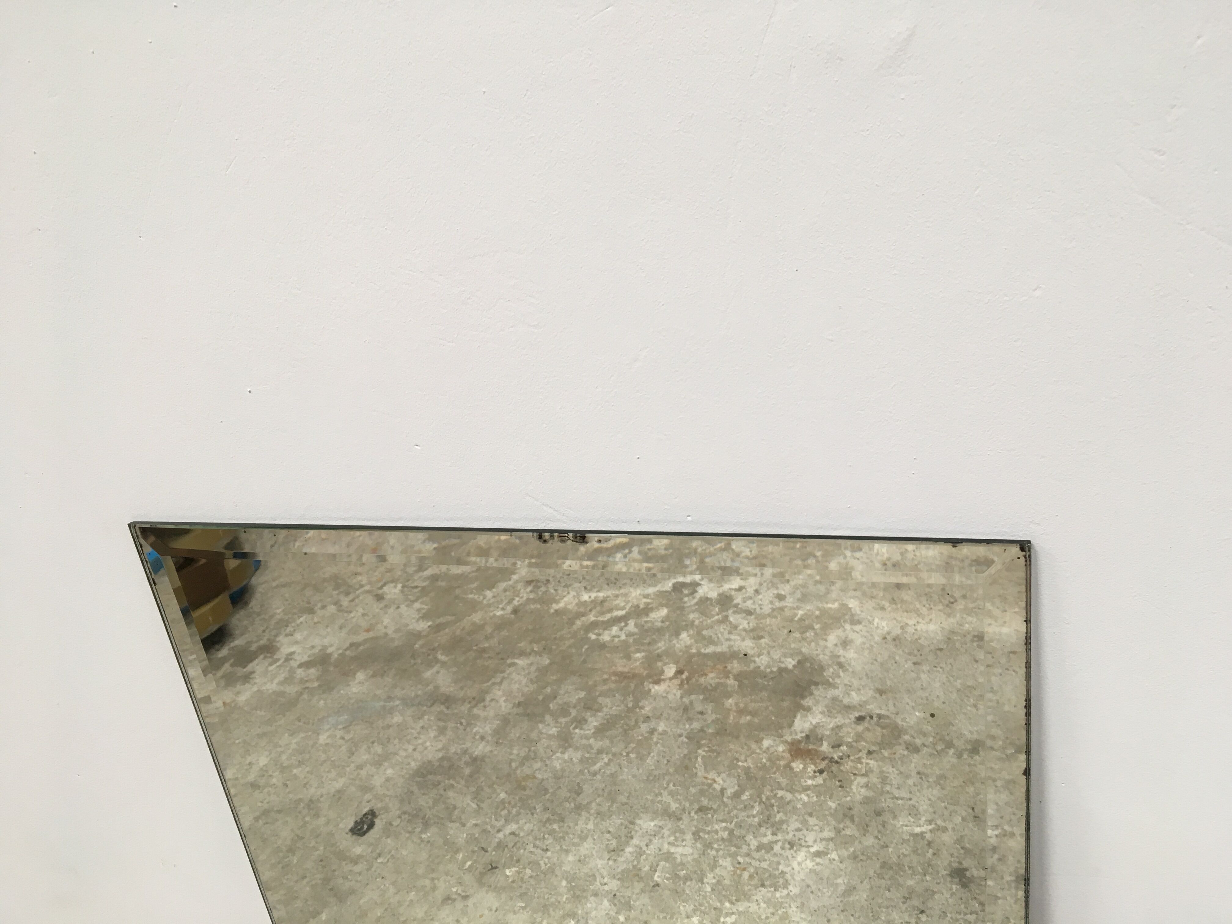 Bevel mirror 45x60cm