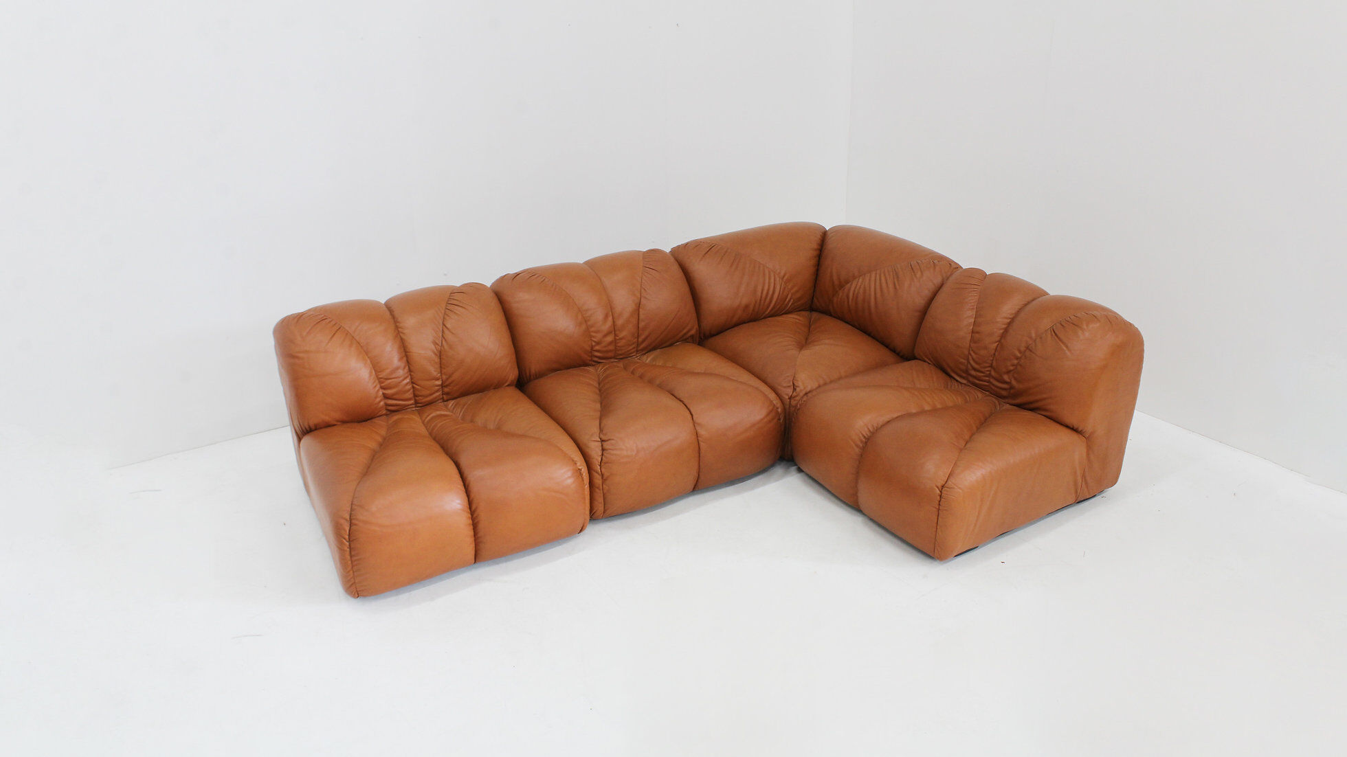 Vintage modular sofa in cognac leather, Italy 1970s