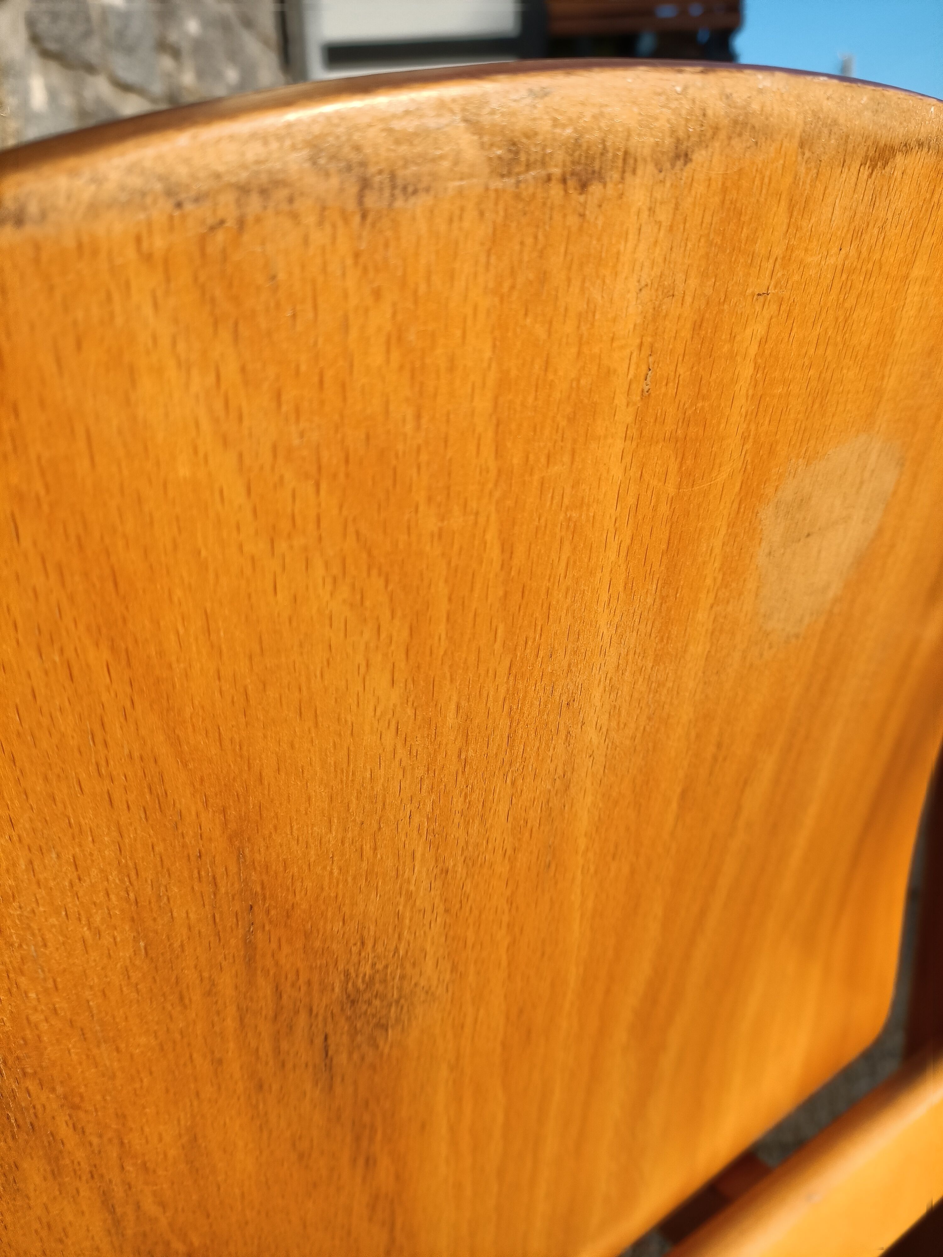 6 Scandinavian wooden chairs