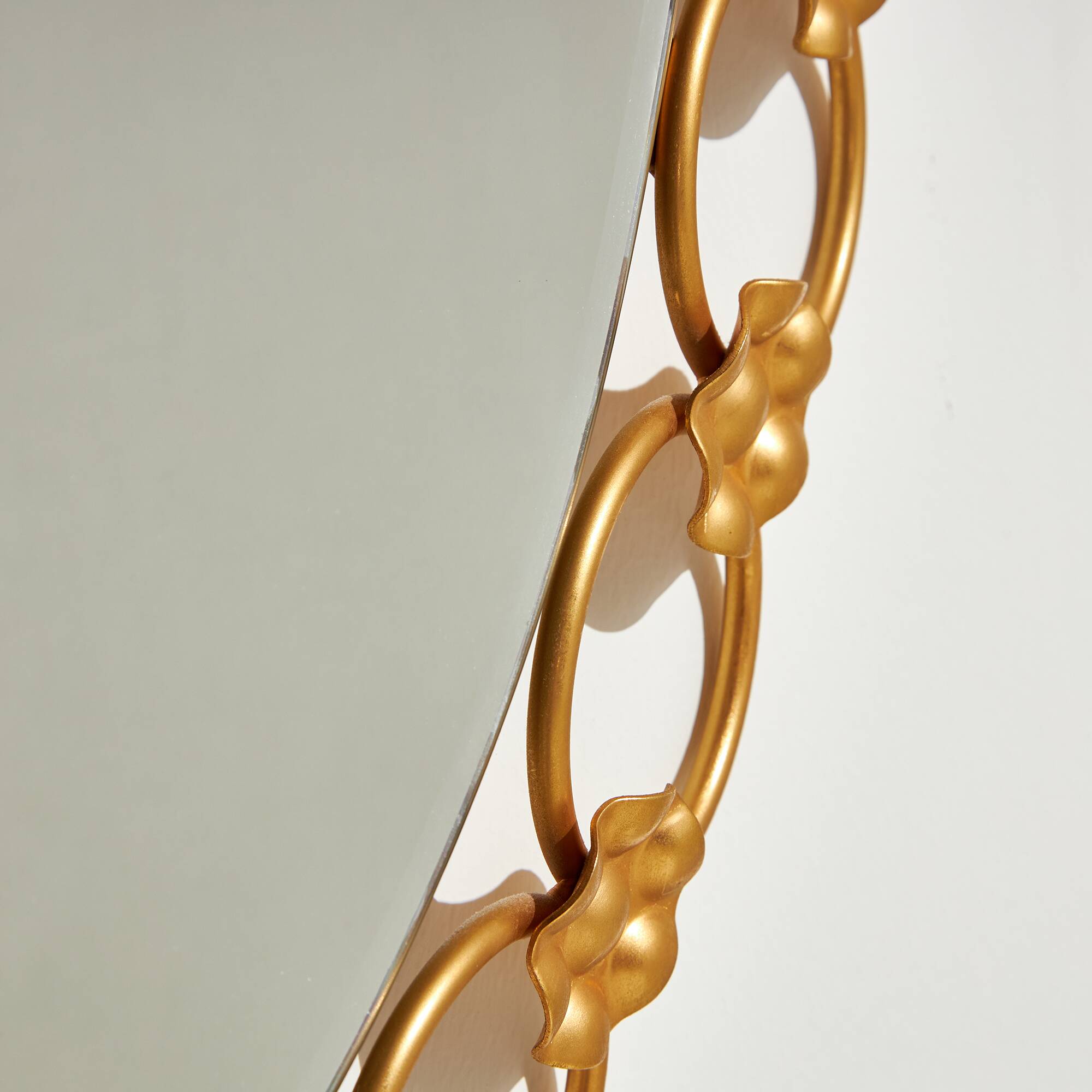 Egon Hillebrand mirror (MK9819)