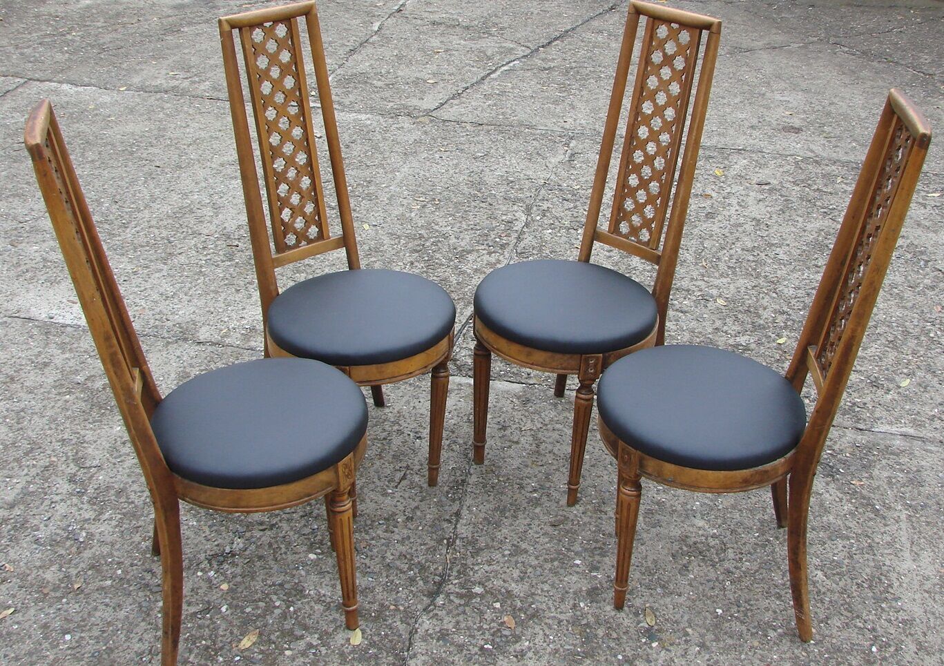 Ensemble de 4 chaises , Jasienica fin des années 60