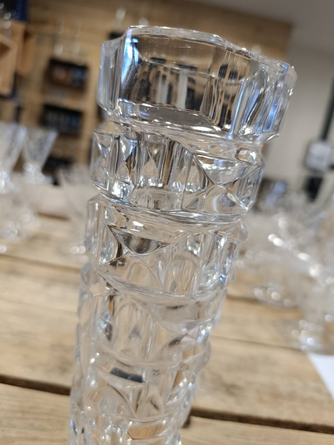Arques crystal vase