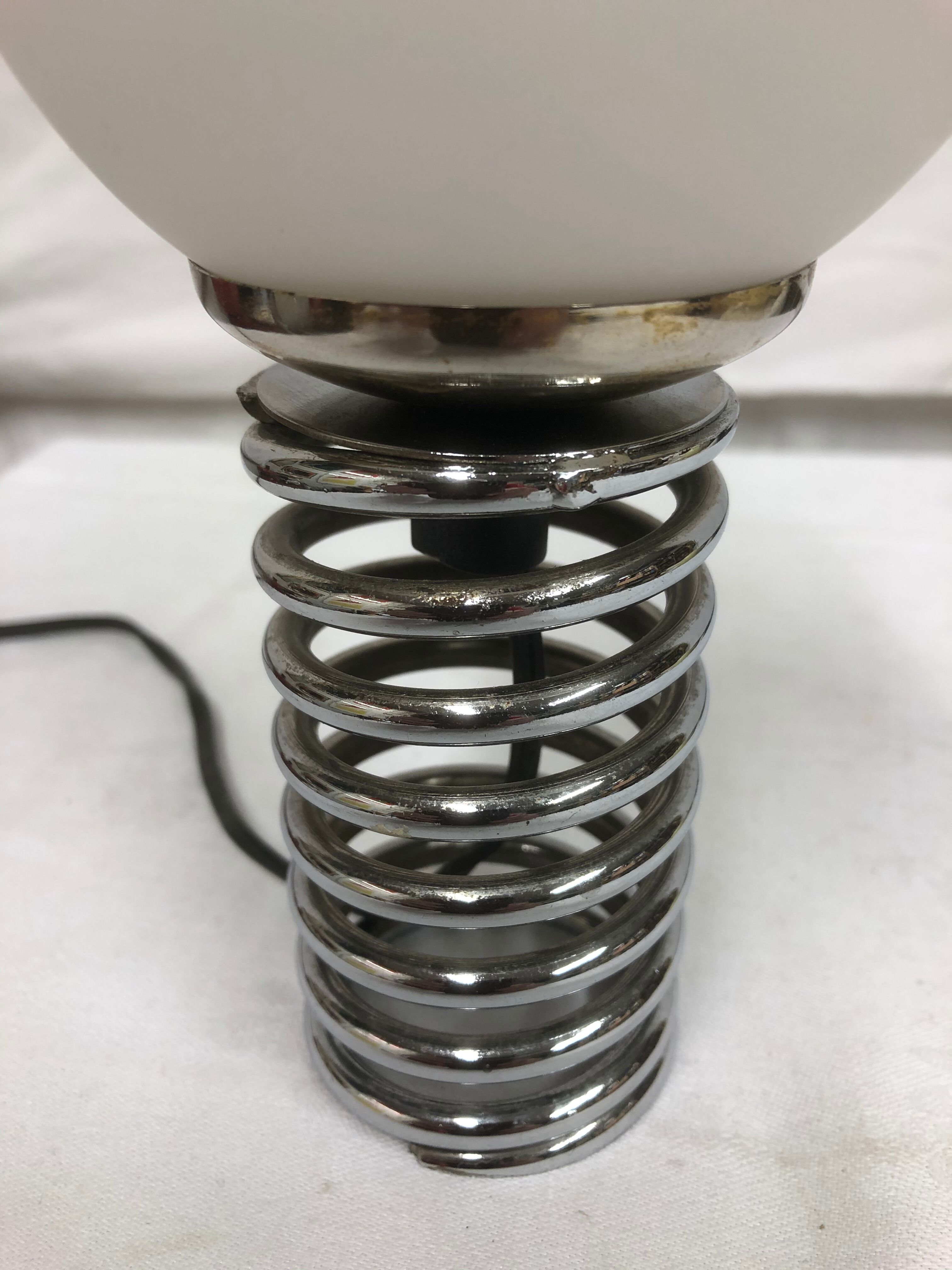 Lampe ressort design 1970