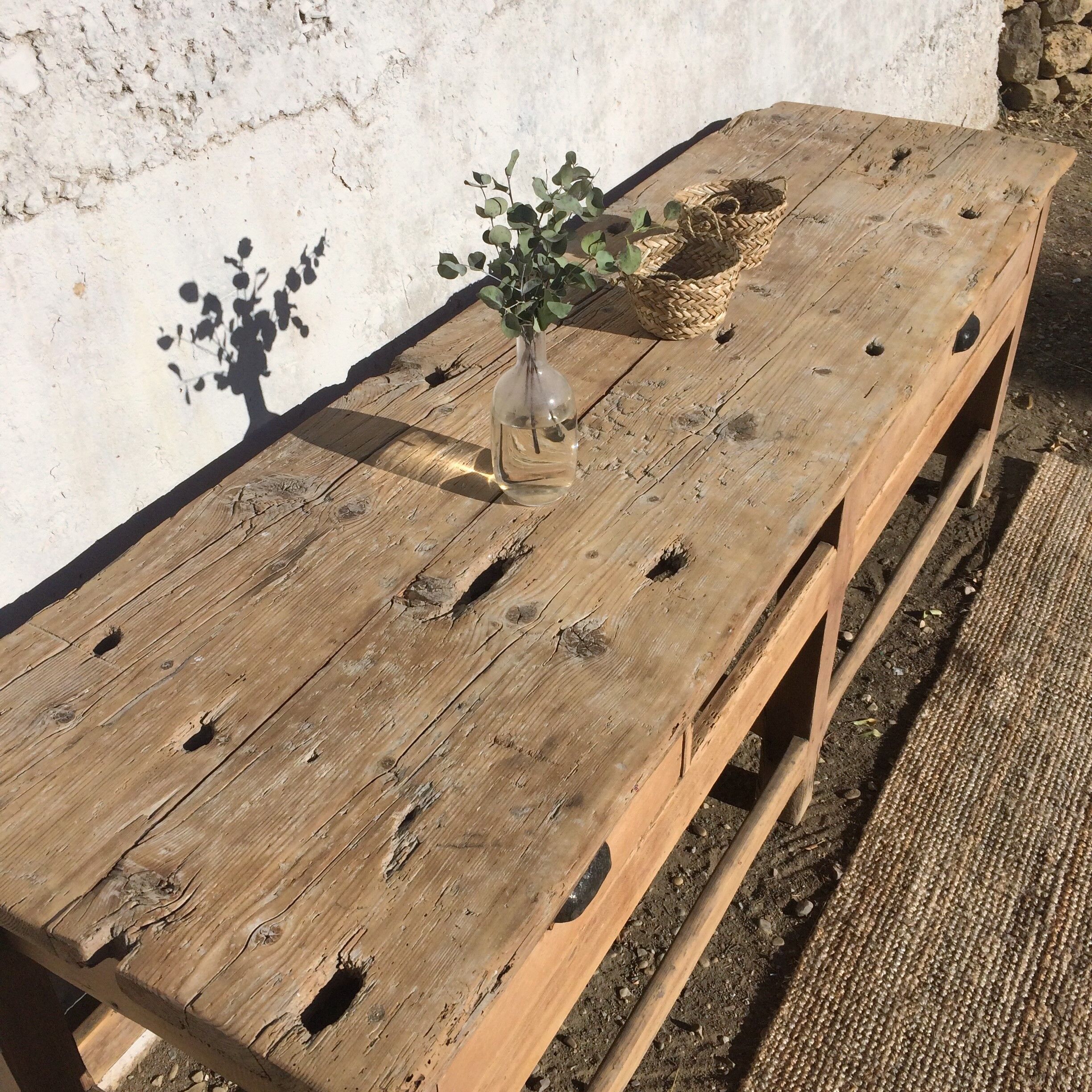 Établi en bois brut
