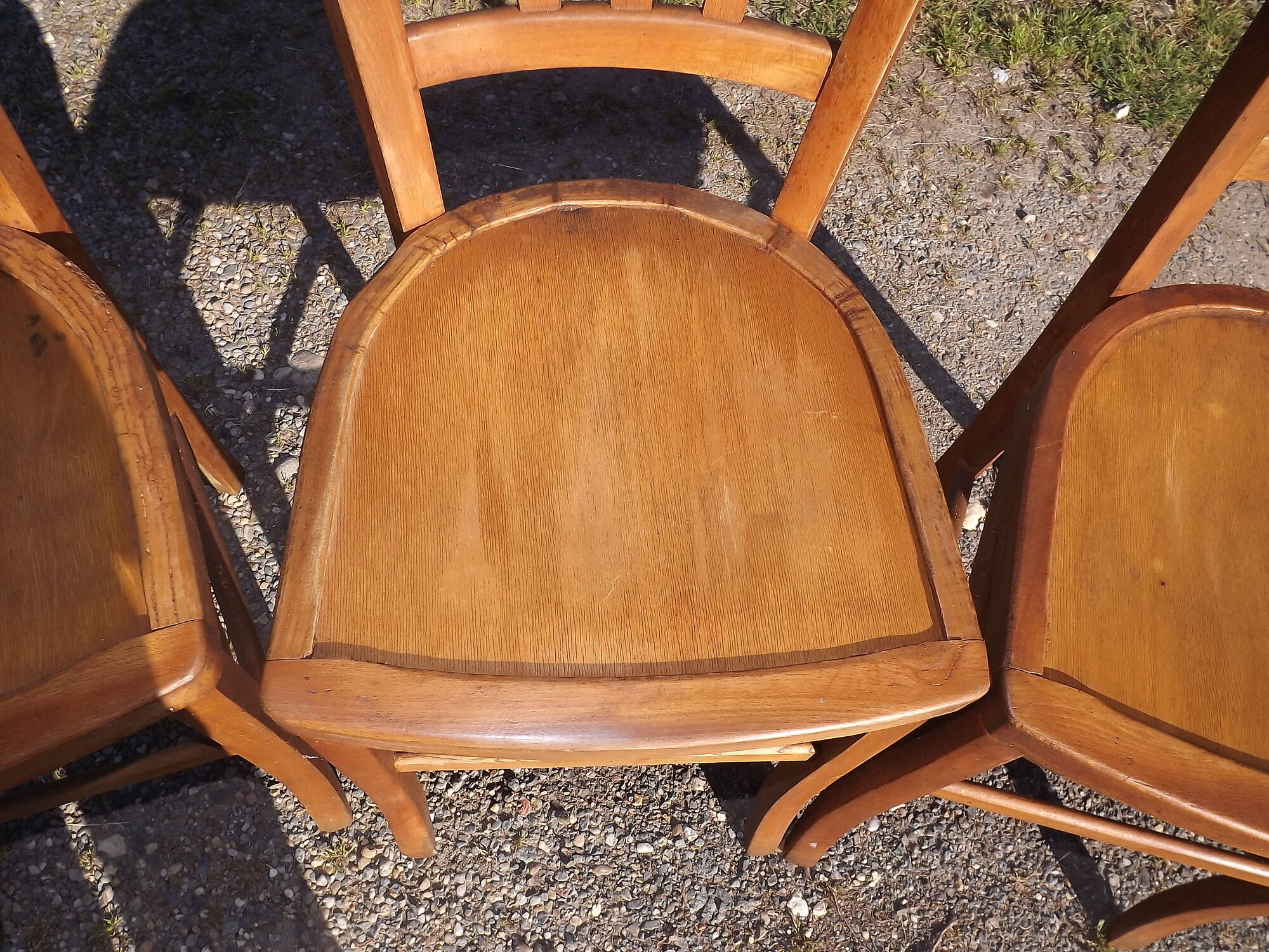 3 bistrot chairs years 60