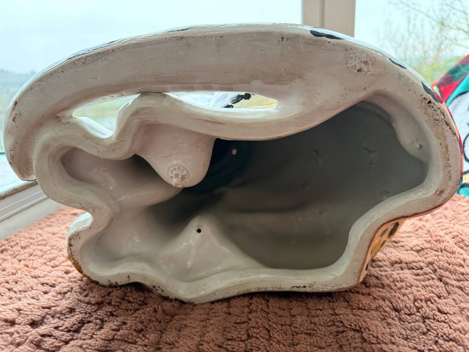 Leopard, Italian sculpture in glazed ceramic.