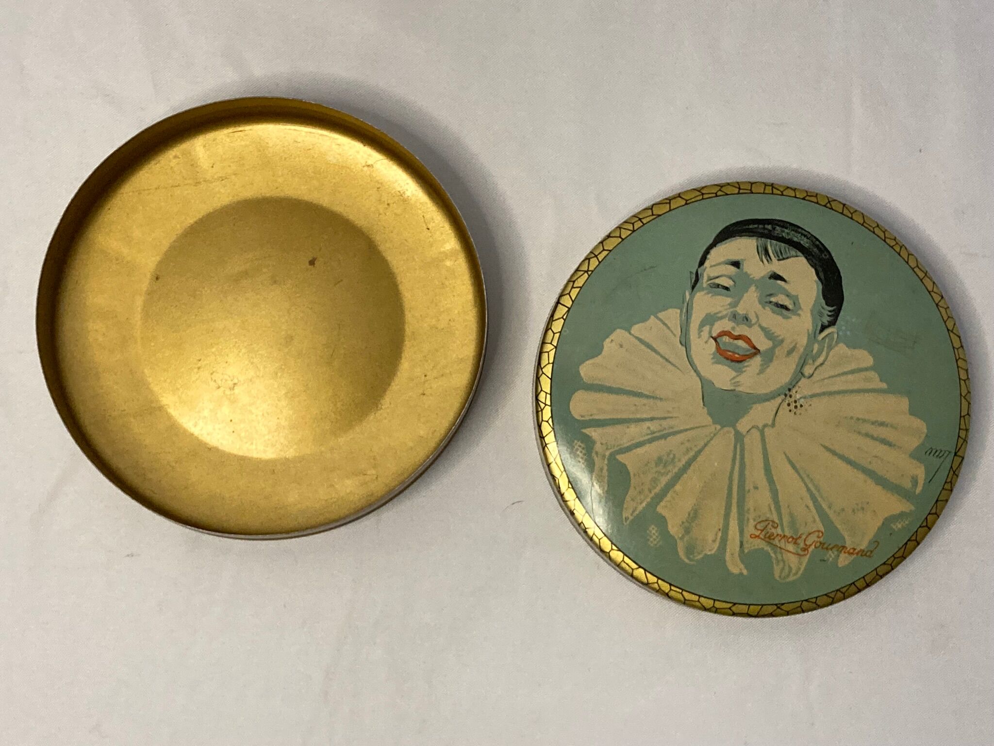 Metal box Pierrot Gourmand signed around 1930