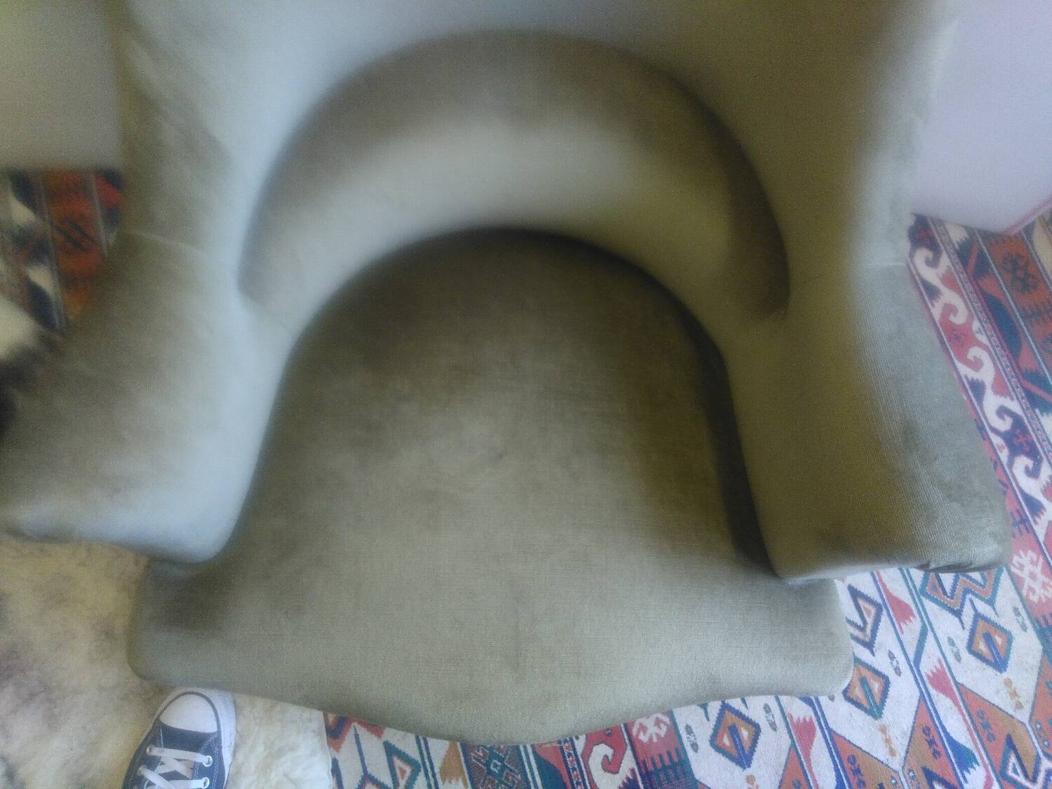 Vintage toad armchair