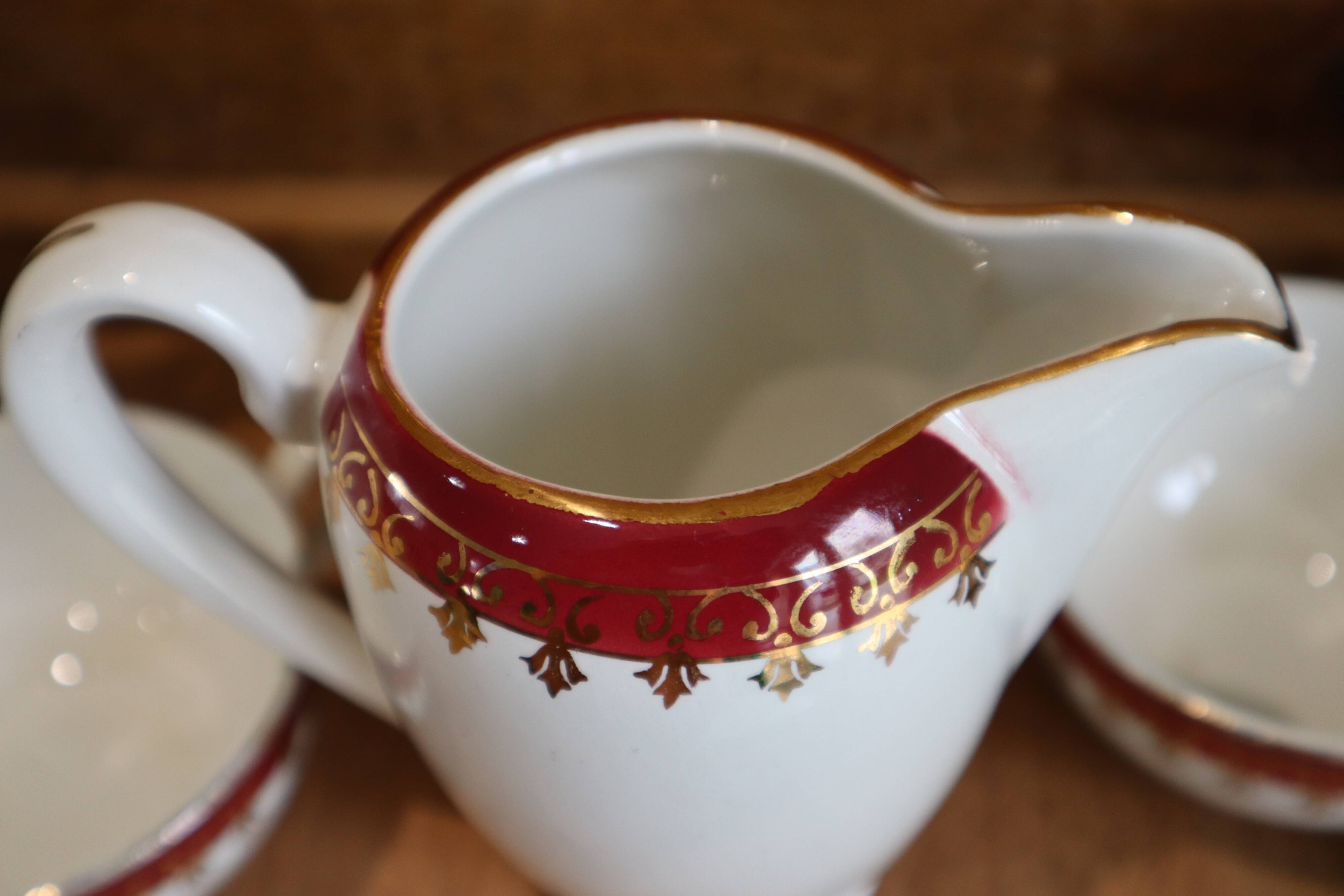 Digoin Sarreguemines earthenware coffee service "Edwige"