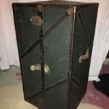 Travel trunk