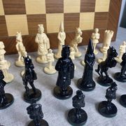 Large Vintage Medieval Chess Set Ajedrez Fantasia