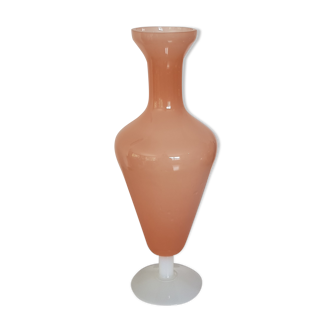 Vase en opaline de portieux rose poudré