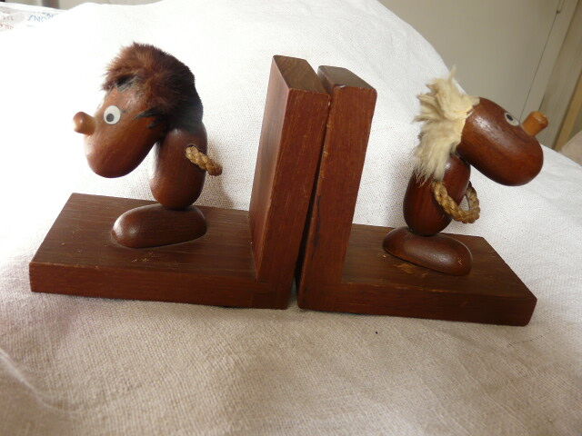 2 bookends in Scandinavian vintage teak Hans Bolling optimistic pessimistic