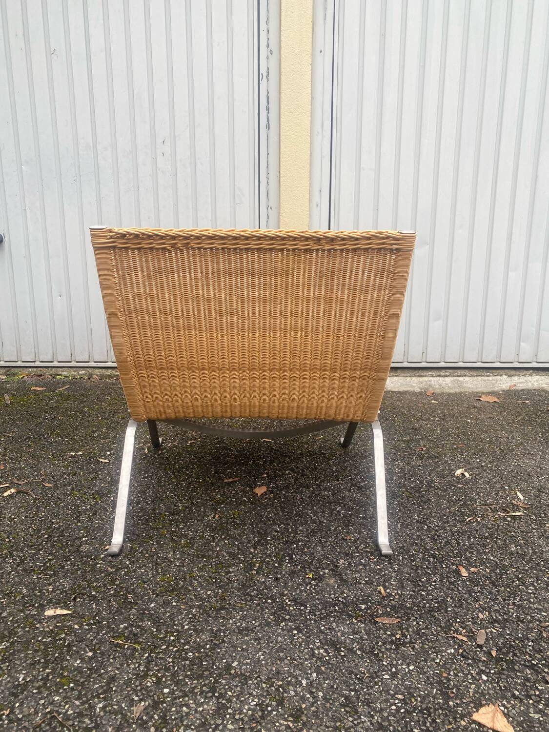 8 fauteuils Pk22 de Poul Kjaerholm , signé Fritz Hansen