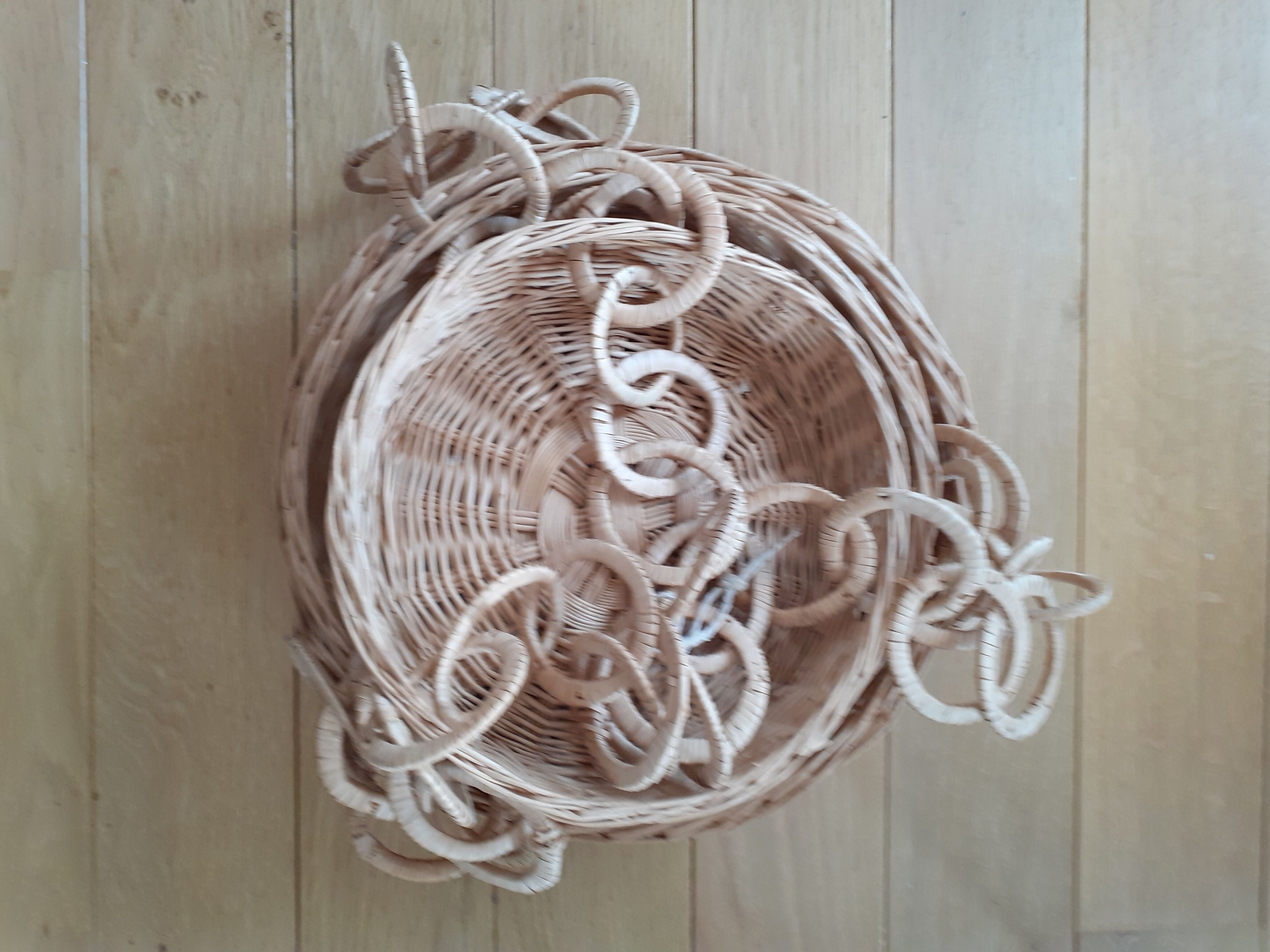 Suspension three baskets