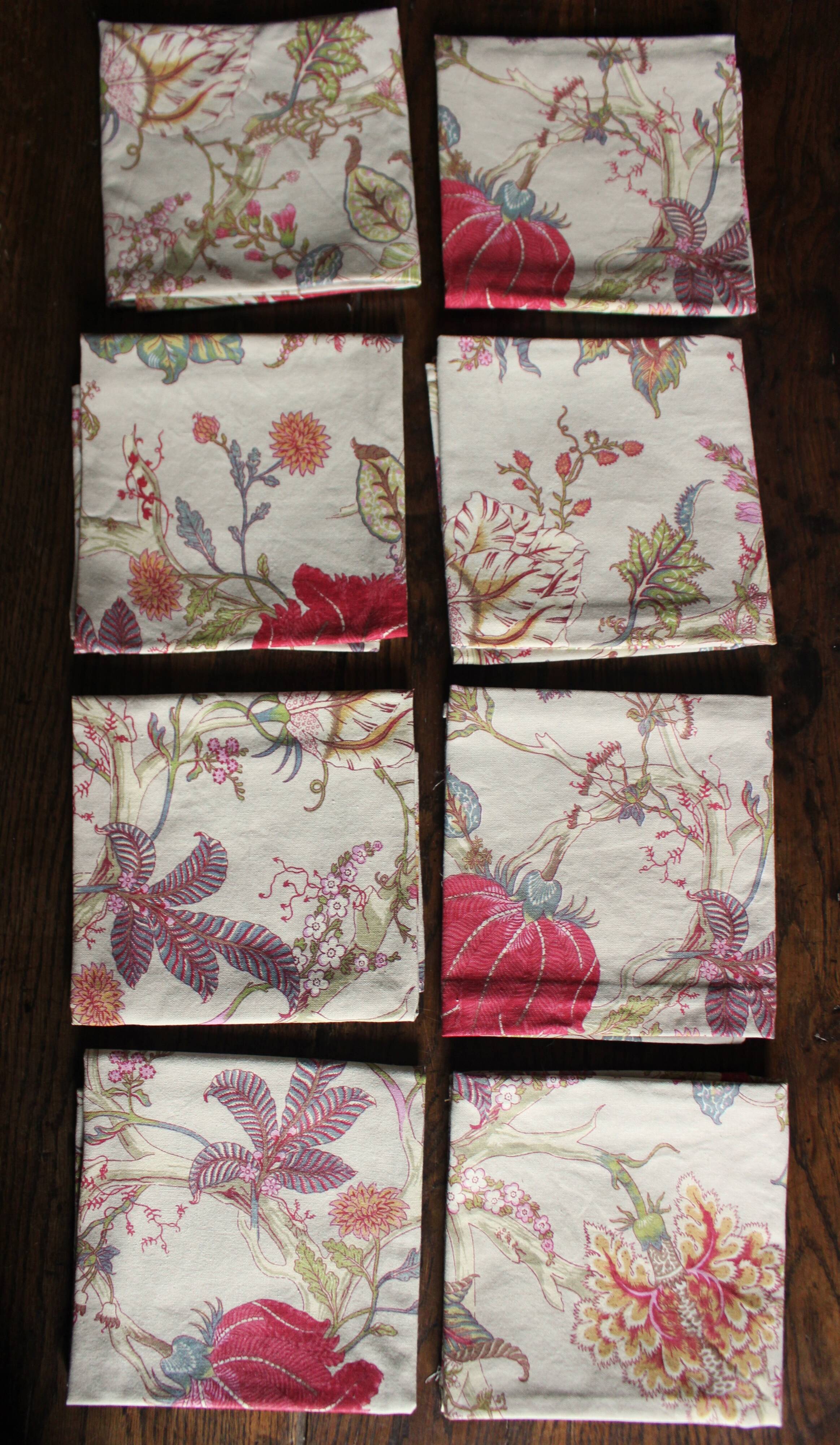 Un lot de 8 serviettes de table Toile à l'indienne Fleurs