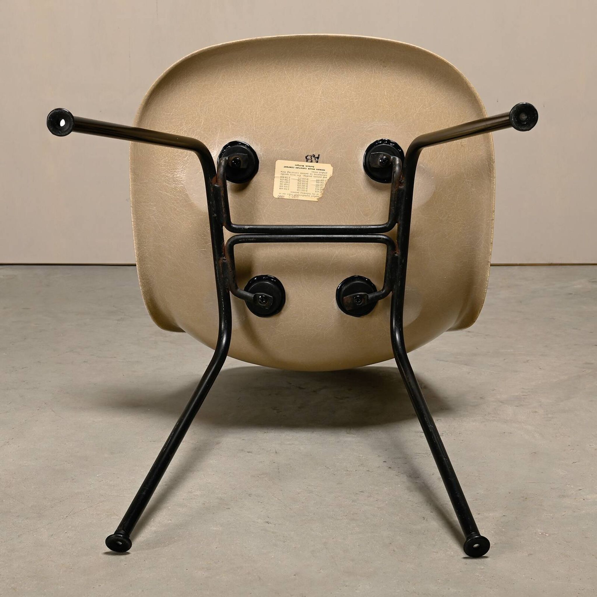 Ensemble de chaises d'appoint en fibre de verre Charles & Ray Eames DSX multicolores pour Herman Mi