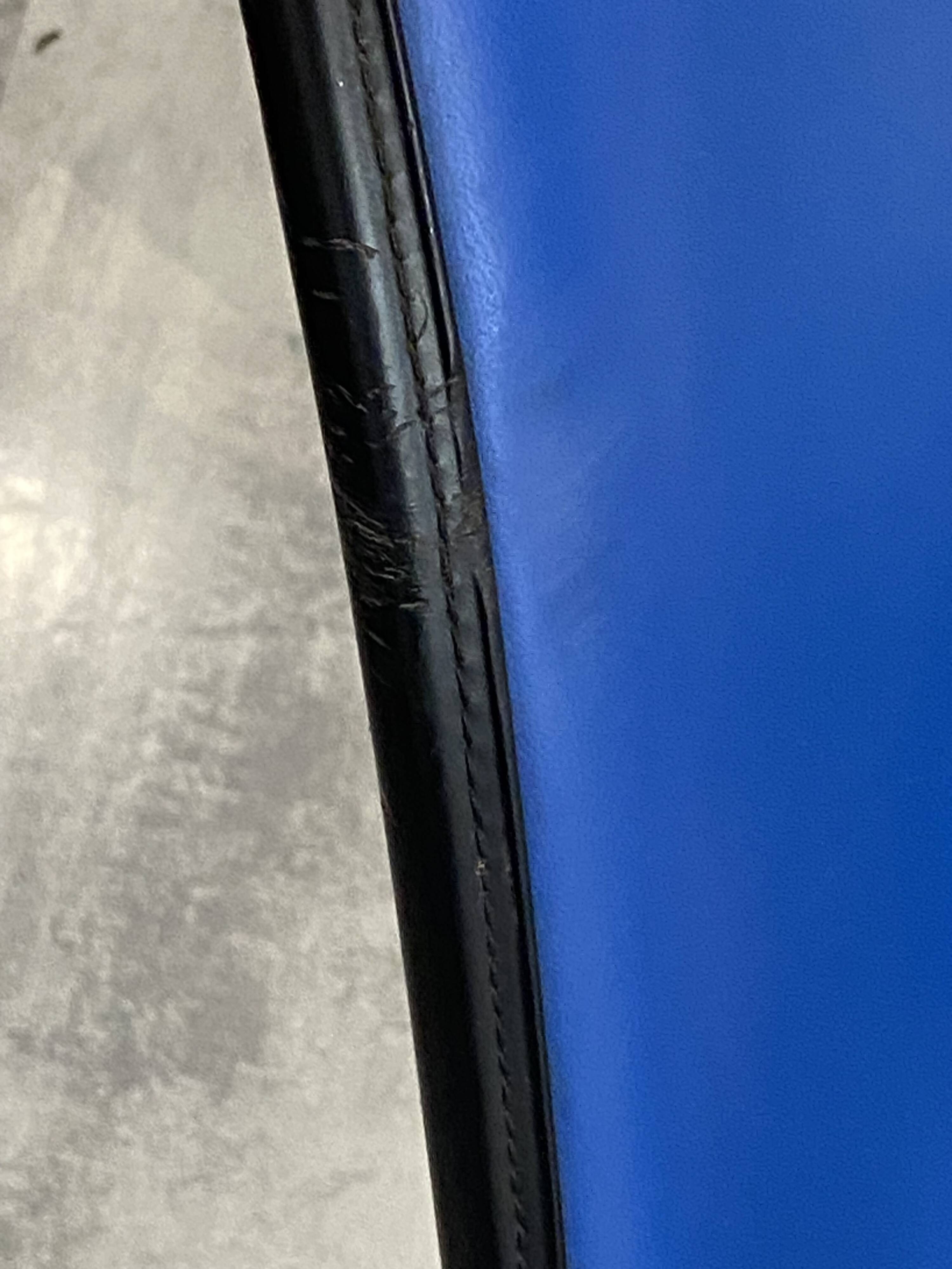 Eames Herman Miller DSR Eiffel blue skai vinyl fibreglass chair
