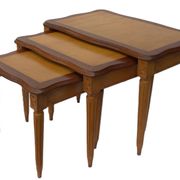 Vintage mid century set of 3 nesting tables