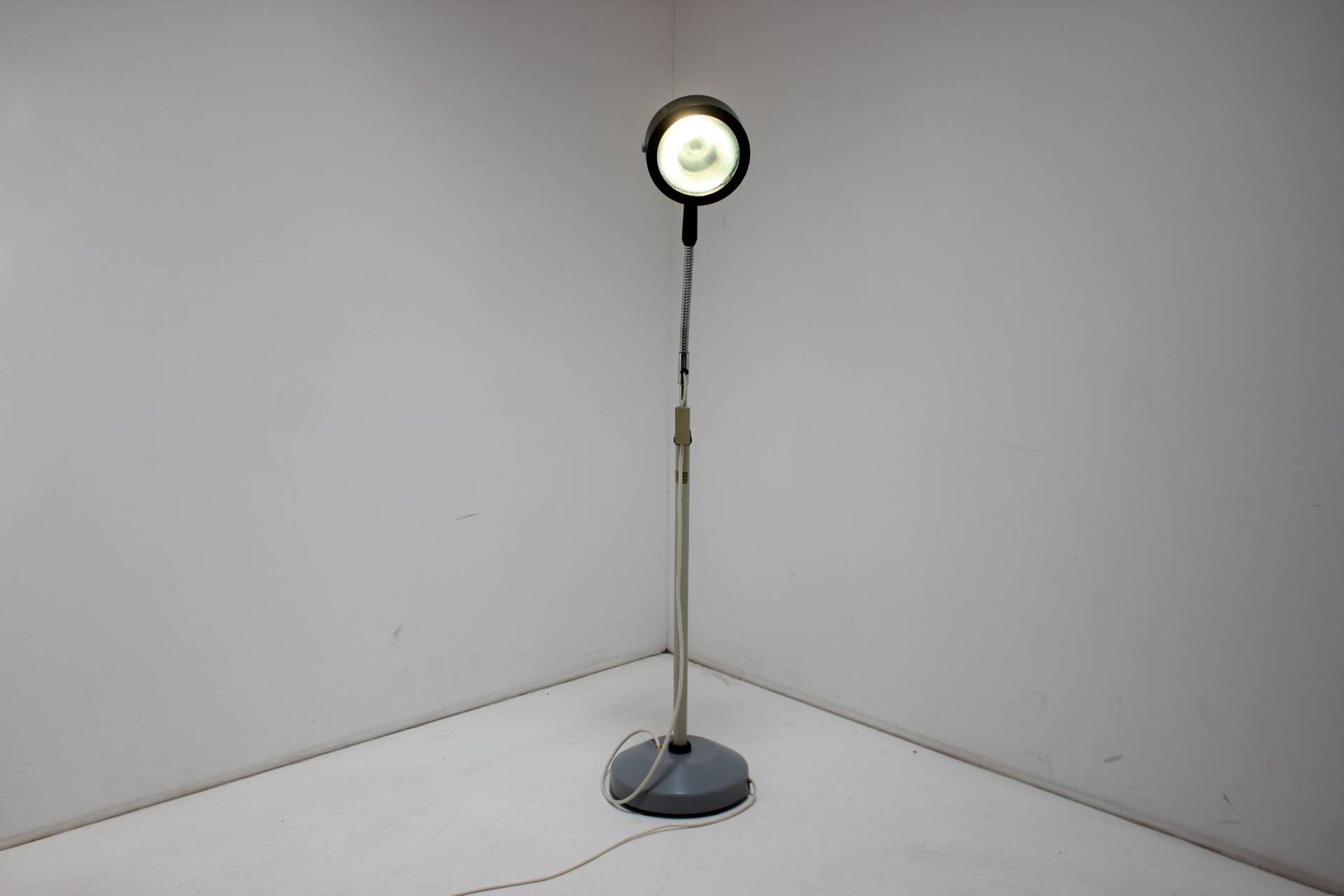 Lampadaire Type B130, 1960 Pologne