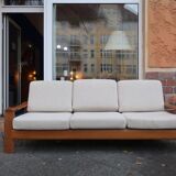 Scandinavian sofa in oak and wool from the 60s