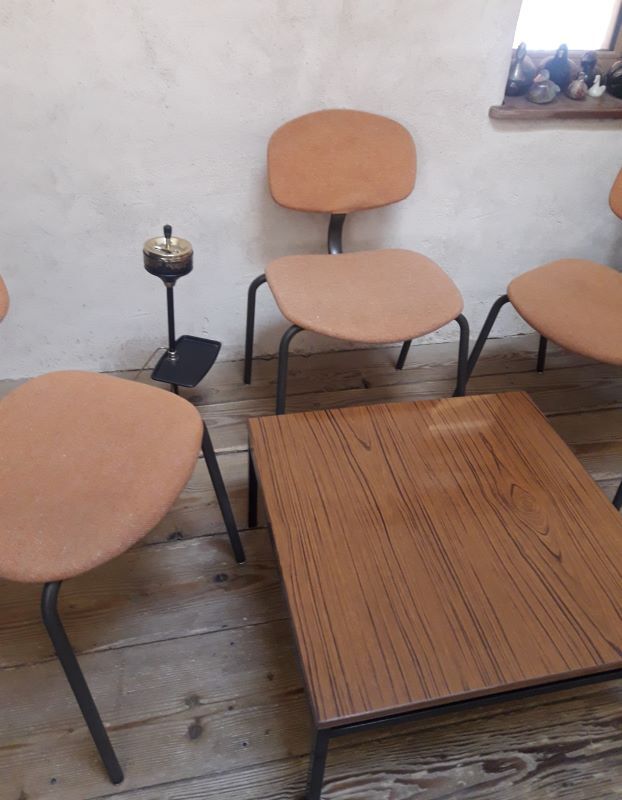Set of 3 Steelcase Strafor chairs