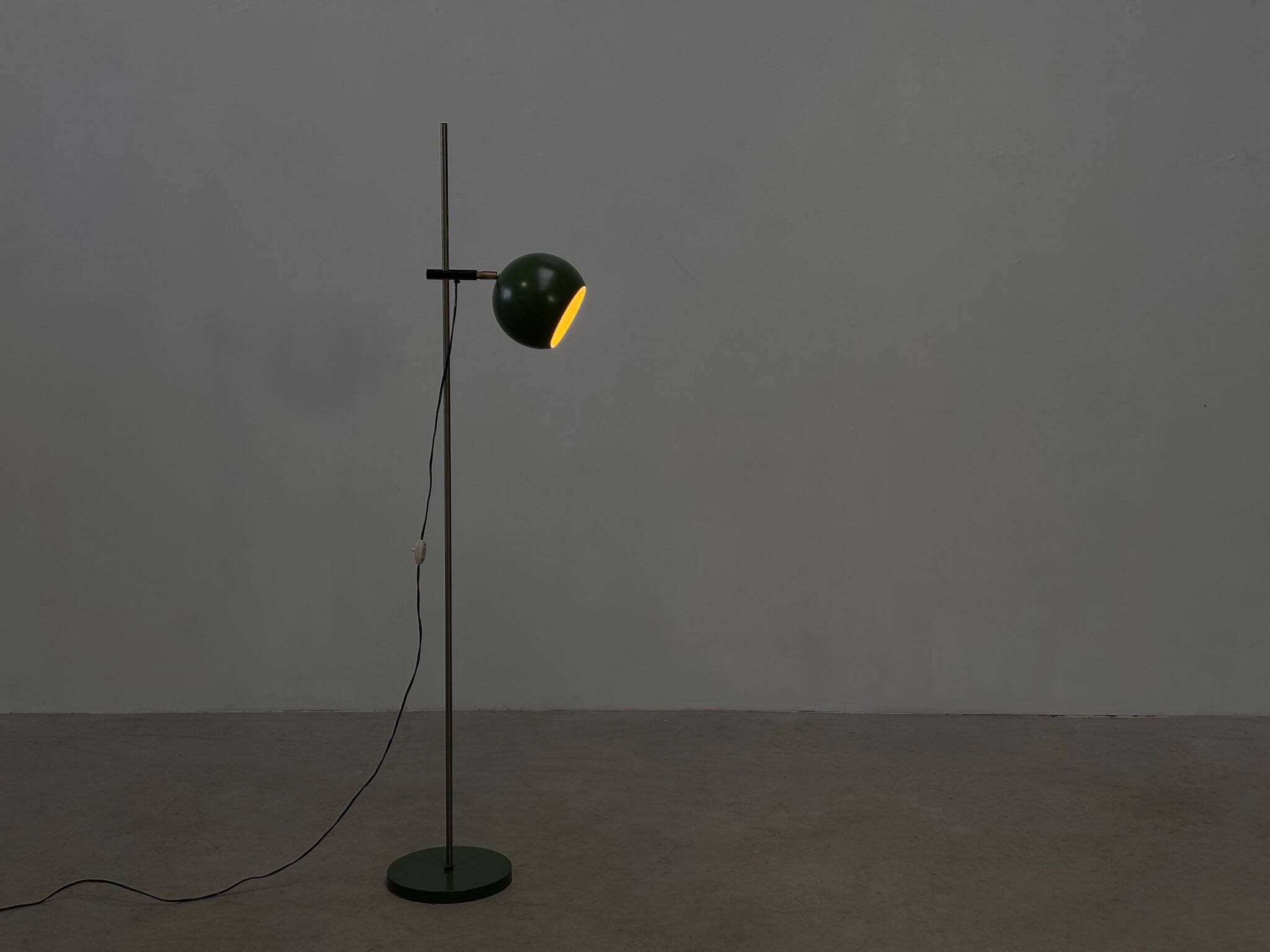 Green floor lamp by HKA Helsingin Kaasuvalo