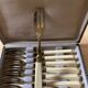 Household dessert forks