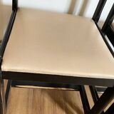 Paire de chaises noires + simili blanc