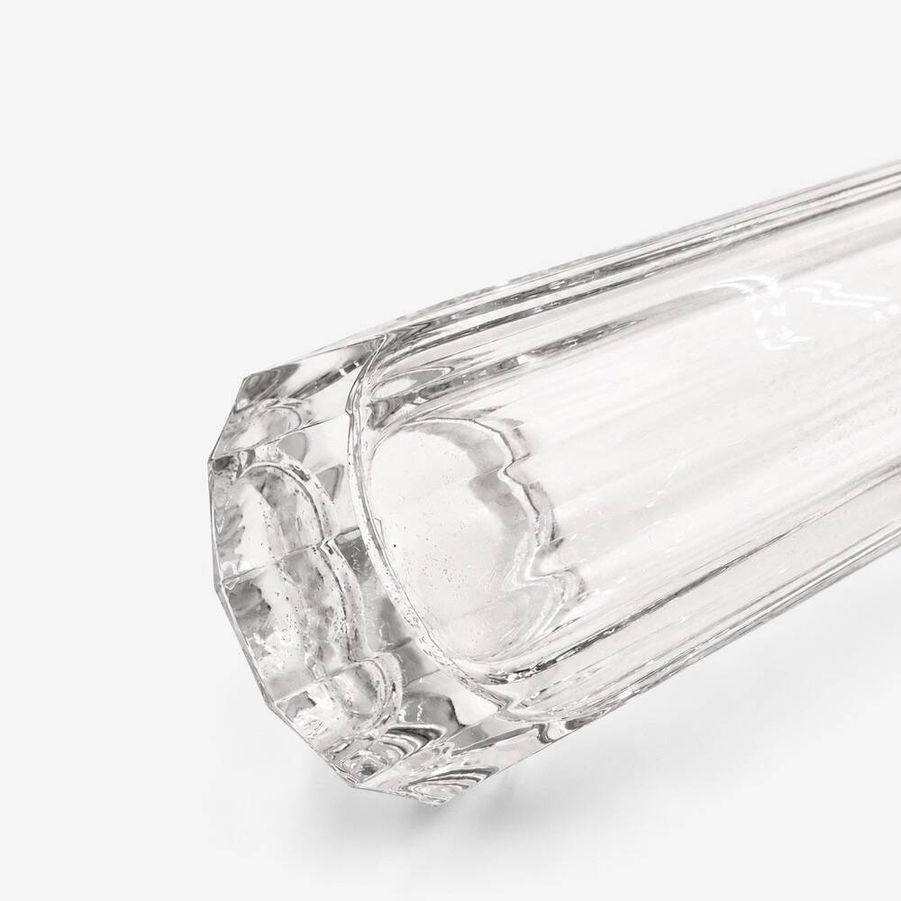 Oil and vinegar bottles in crystal by Paloma Picasso for Villeroy & Boch.