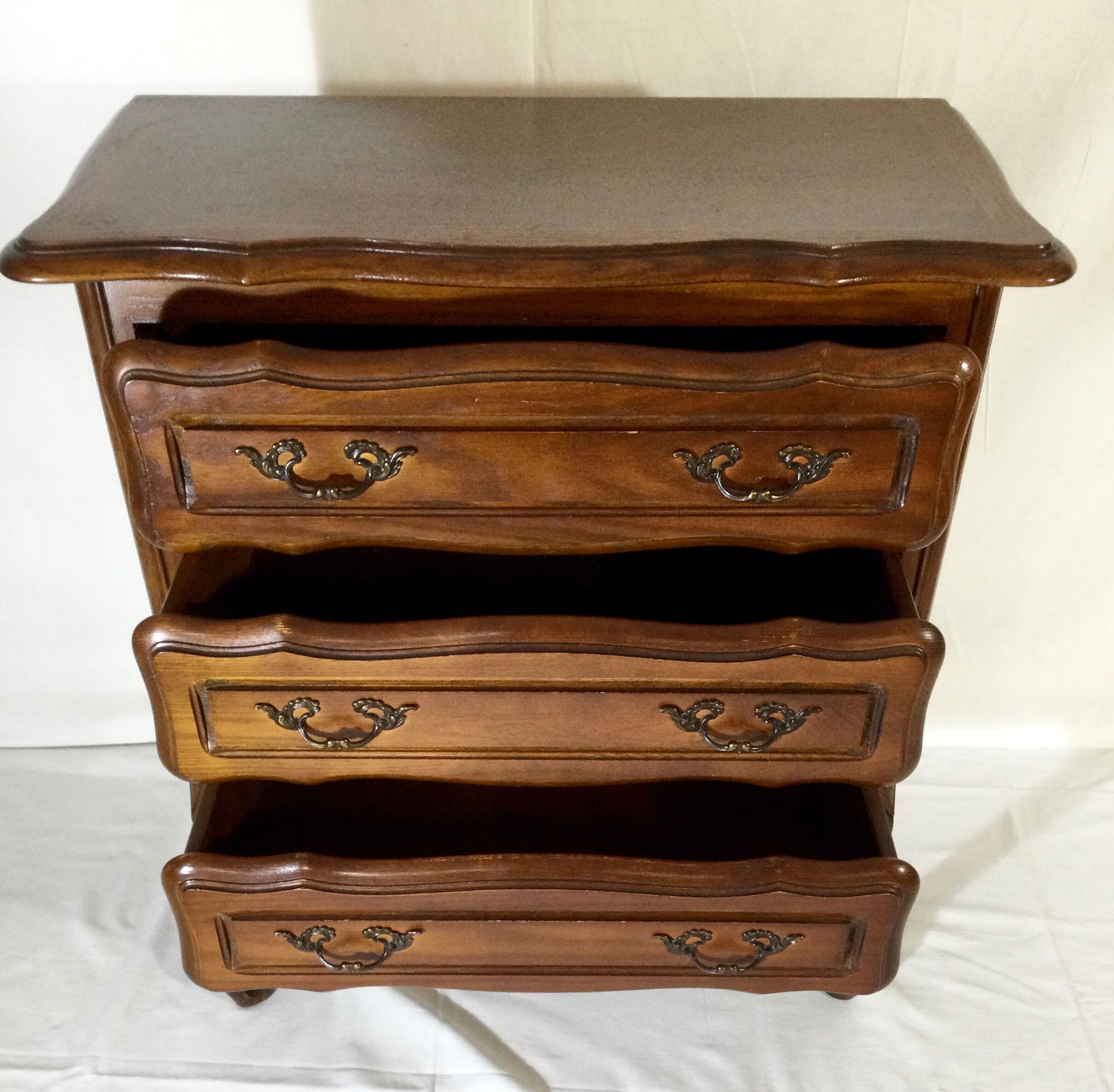 Small louis XV style chest of drawers