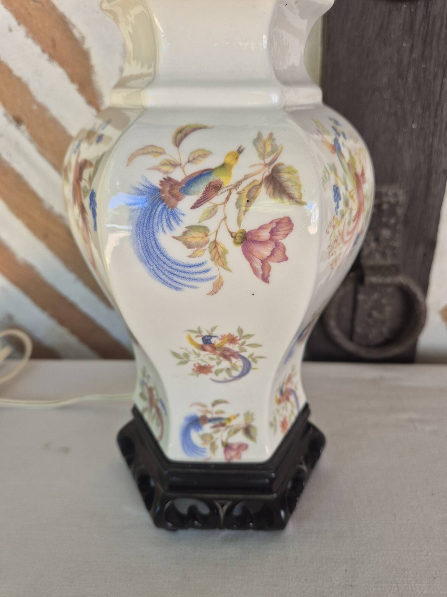 Asian lamp base 1980